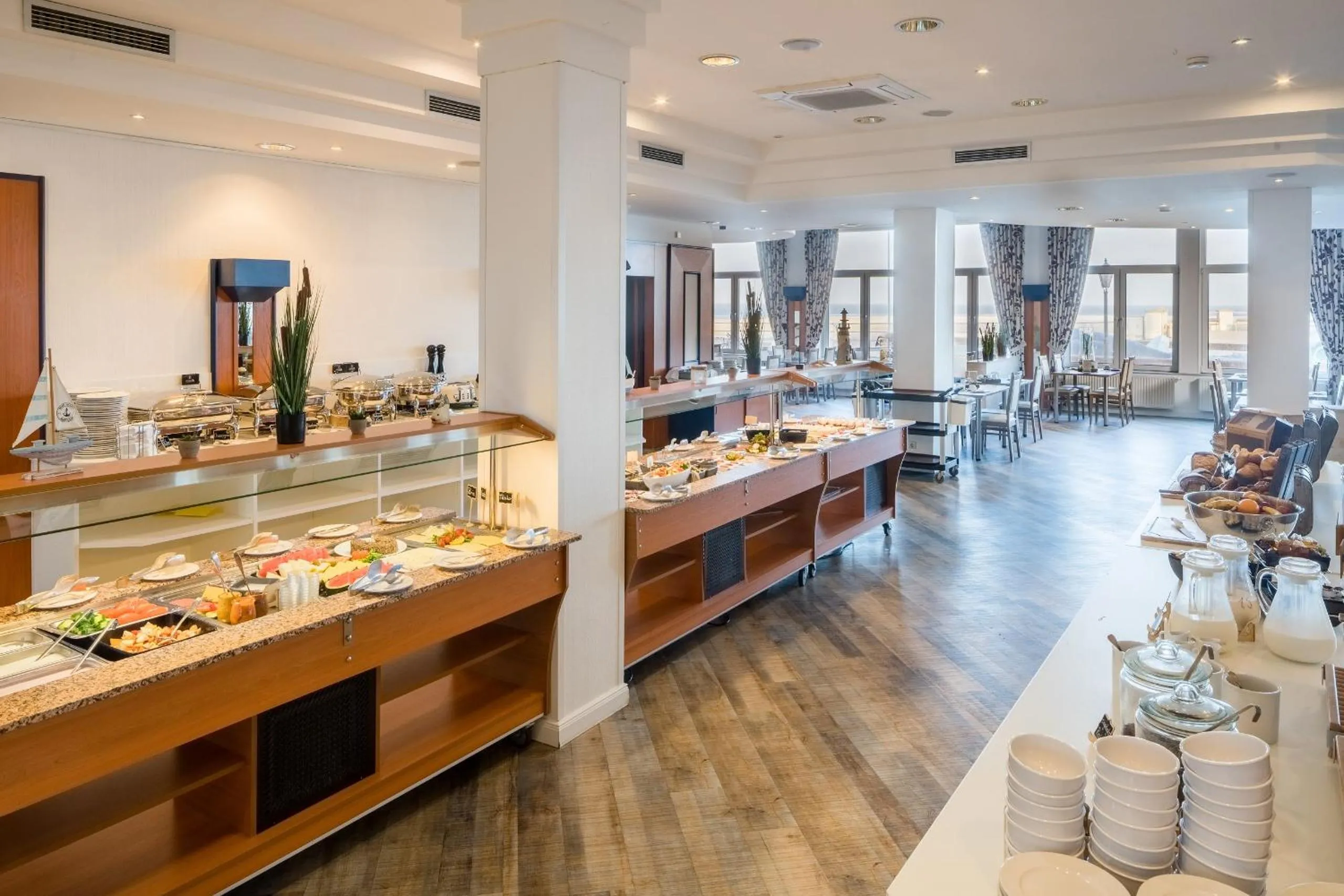 Restaurant/places to eat in Nordsee Hotel Borkum