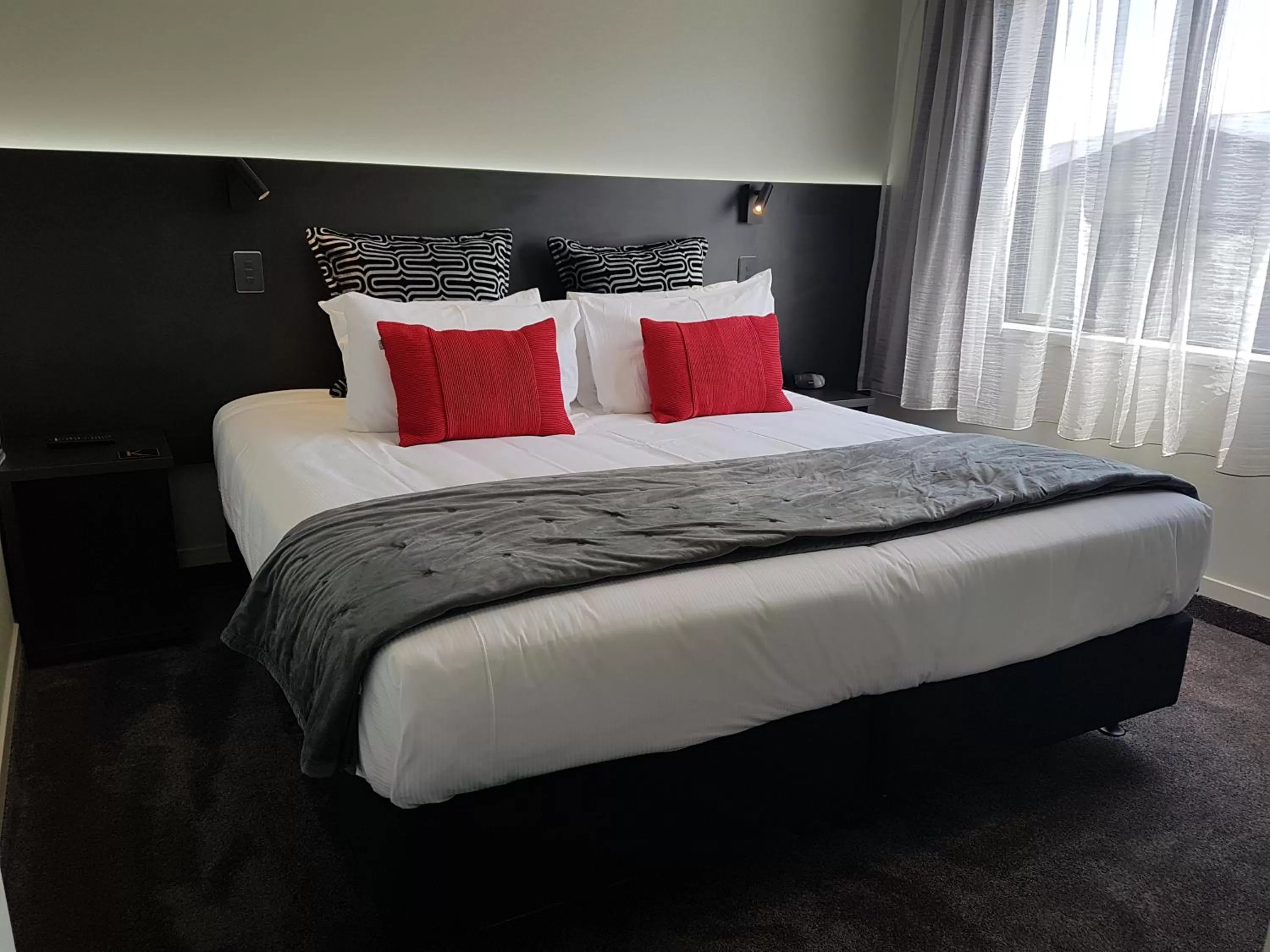 Bed in Kings On Peace