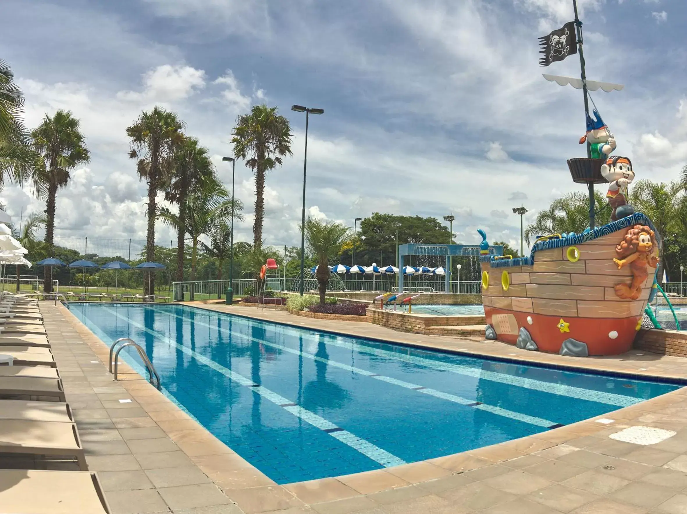 Swimming pool in Bourbon Resort Atibaia Swimming pool in Bourbon Resort Atibaia