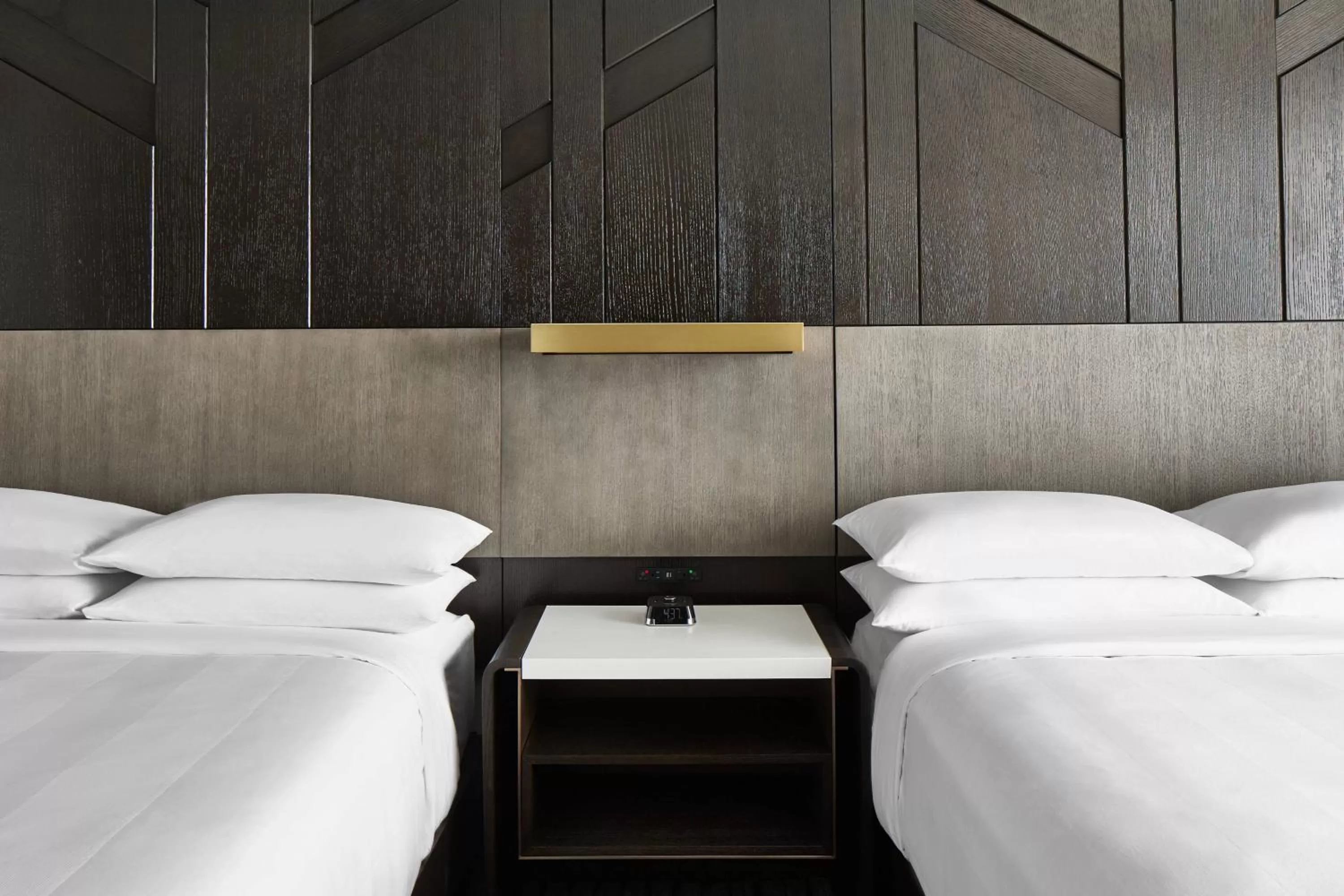 Photo of the whole room, Bed in UNC Charlotte Marriott Hotel & Conference Center