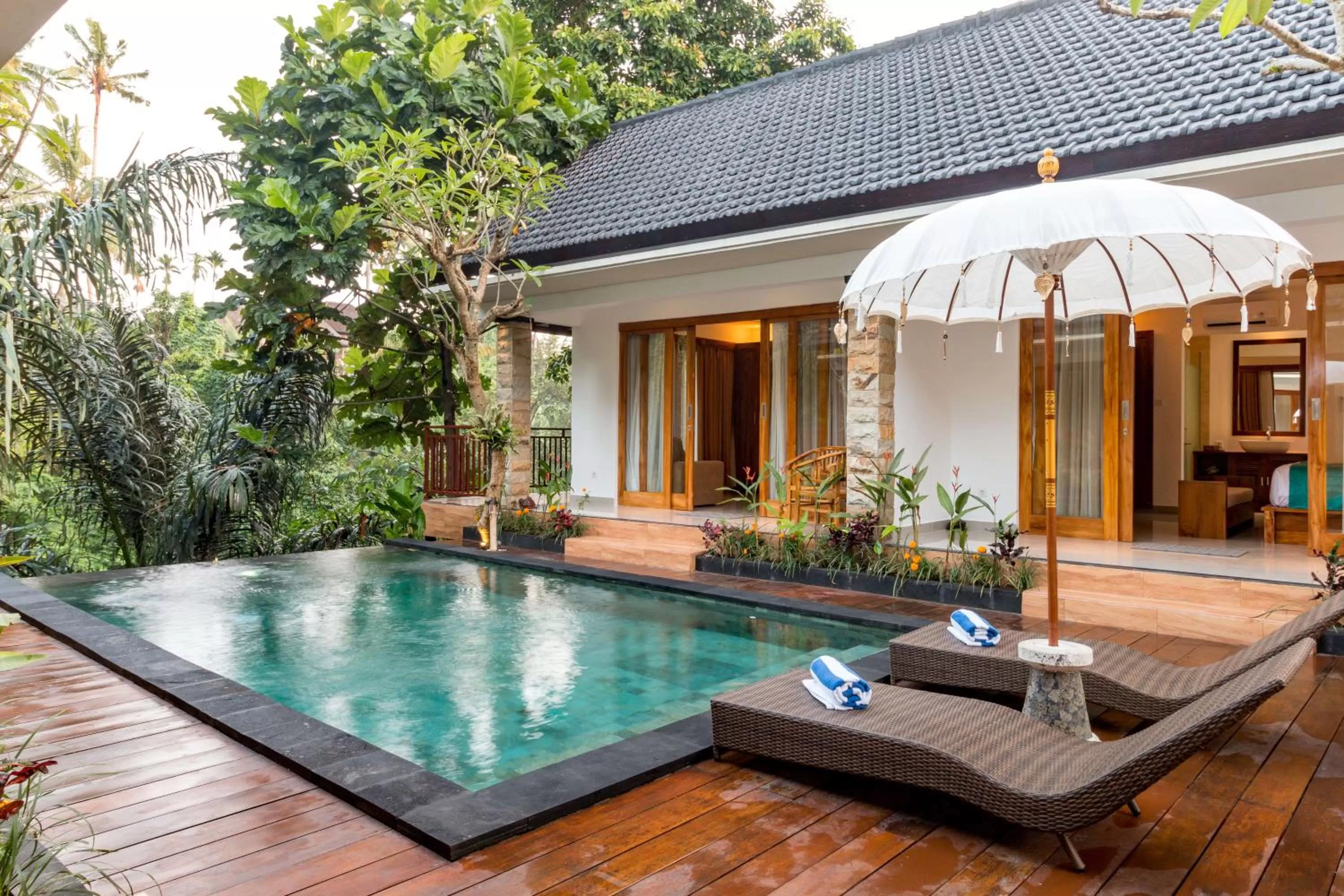 Swimming pool in The Pesaren Ubud