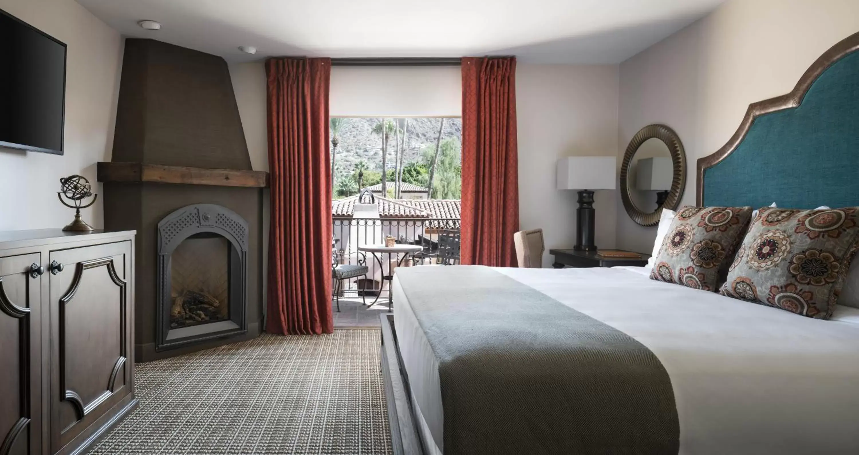 Bedroom, Bed in Royal Palms Resort and Spa, part of Hyatt