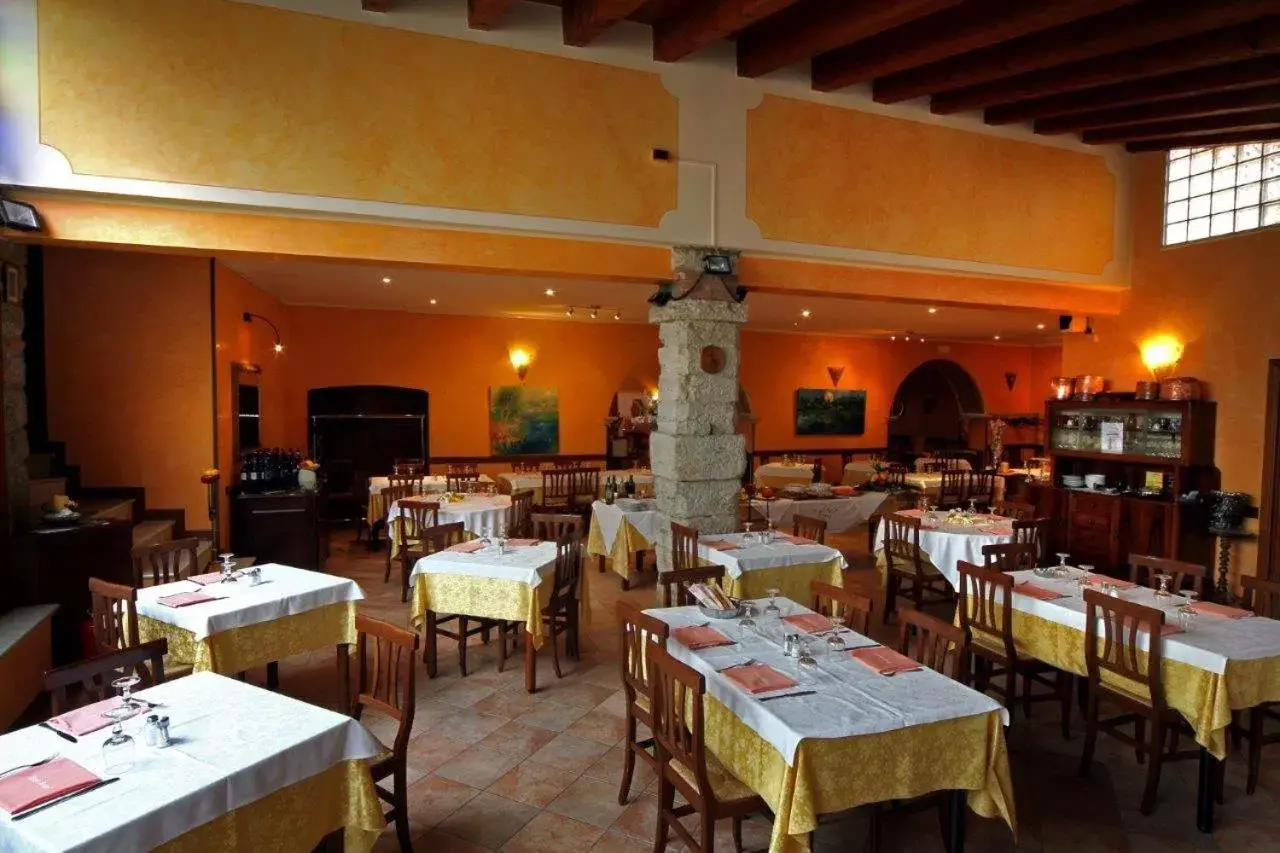 Breakfast, Restaurant/Places to Eat in AL BORGO ANTICO Ristorante con camere