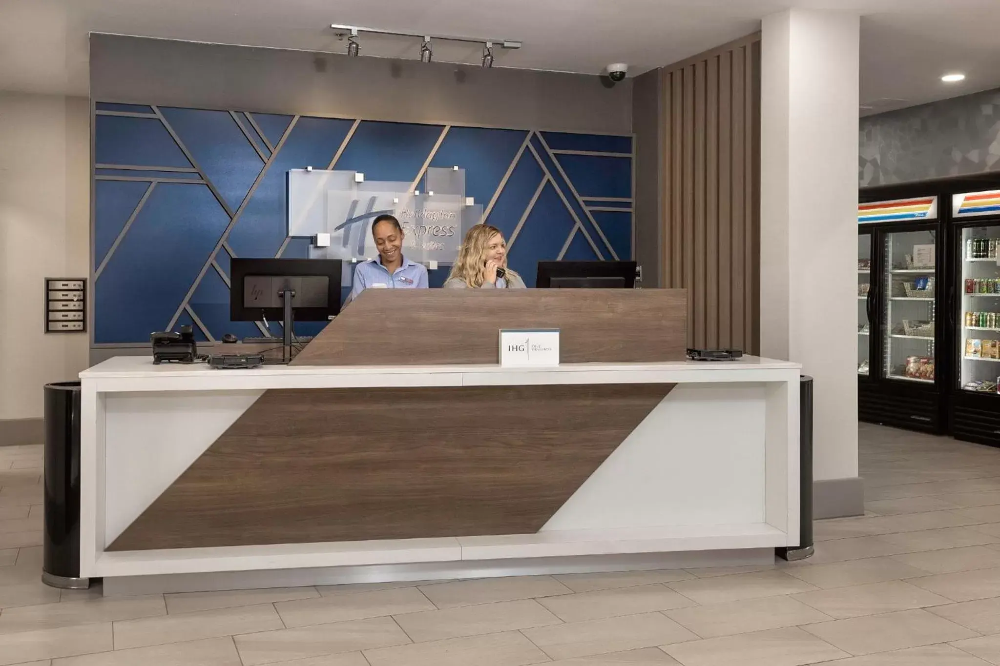 Lobby or reception, Lobby/Reception in Holiday Inn Express Hotel & Suites Festus-South St. Louis, an IHG Hotel