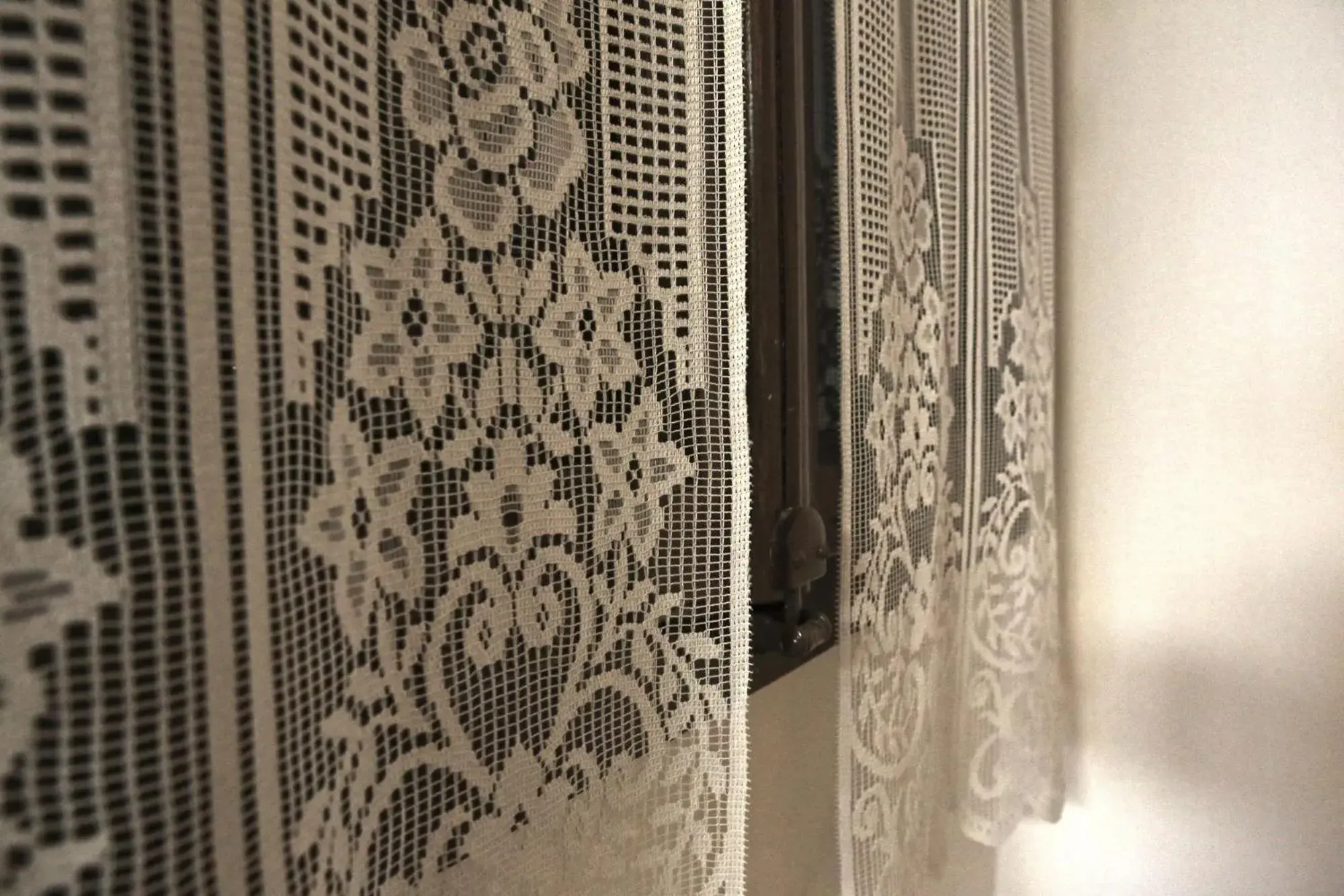 Decorative detail, Bathroom in Albergo Gusmeroli