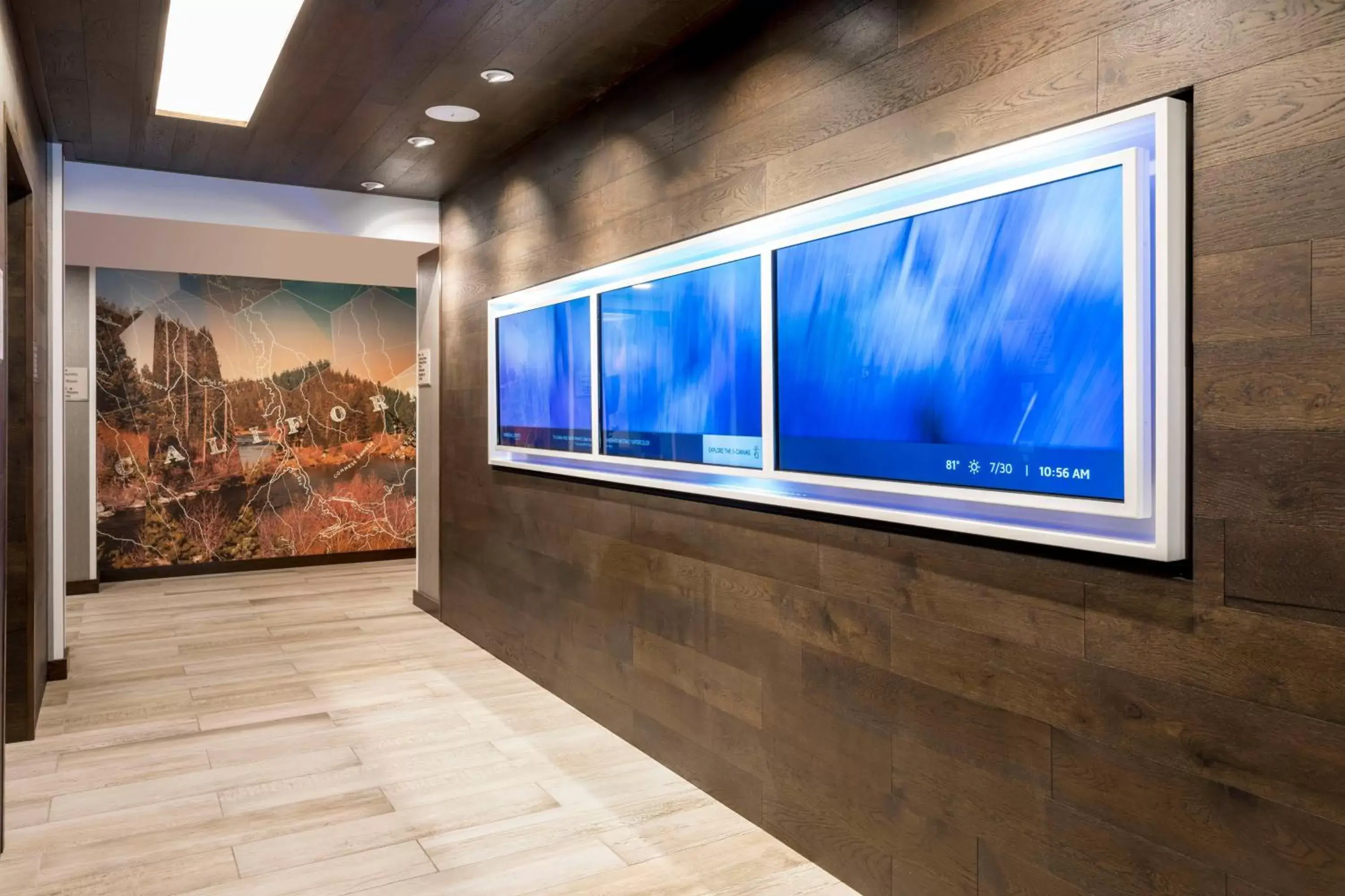 Lobby or reception, TV/Entertainment Center in SpringHill Suites by Marriott Truckee