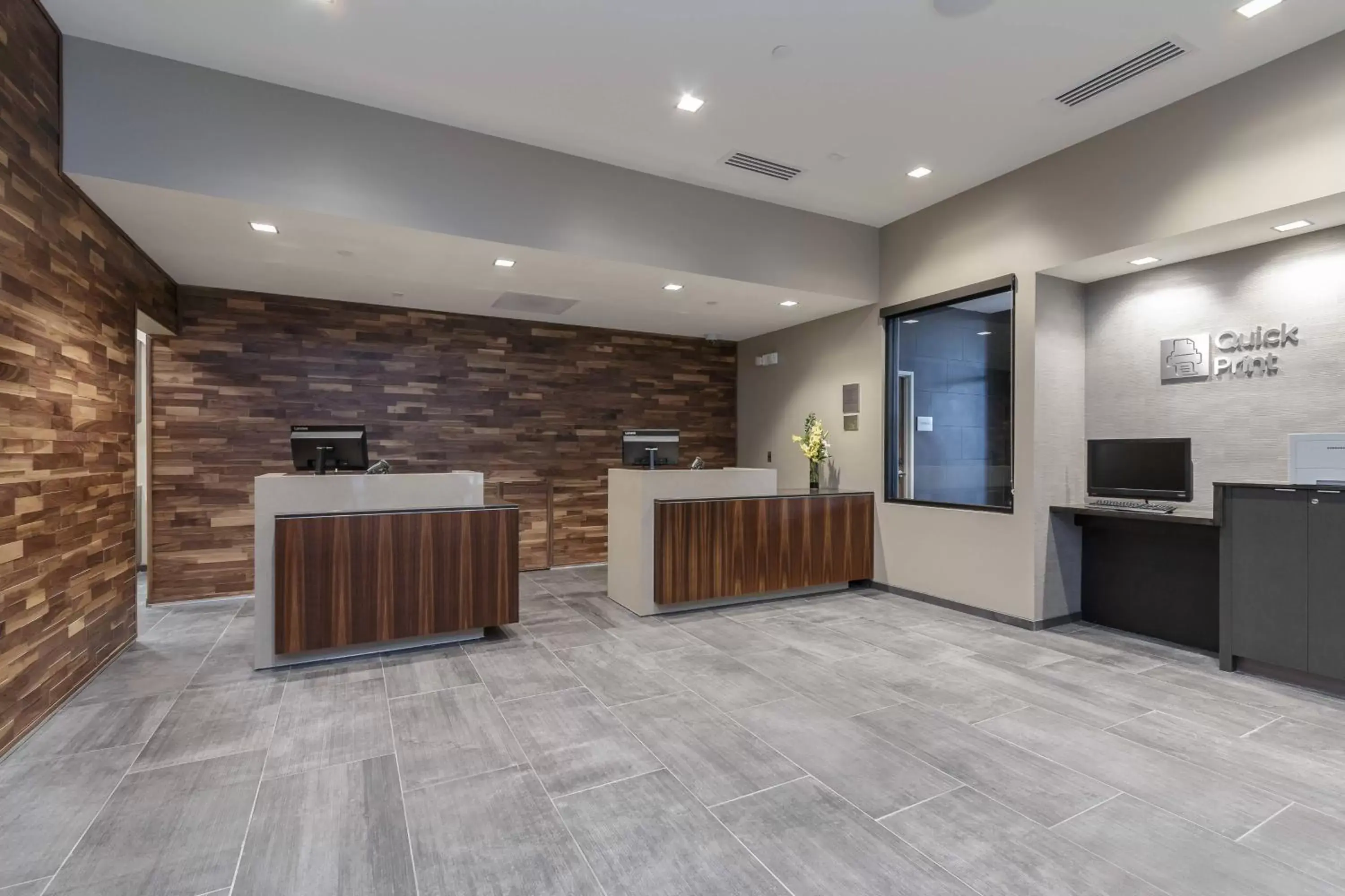 Lobby or reception, Lobby/Reception in Courtyard by Marriott South Bend Downtown