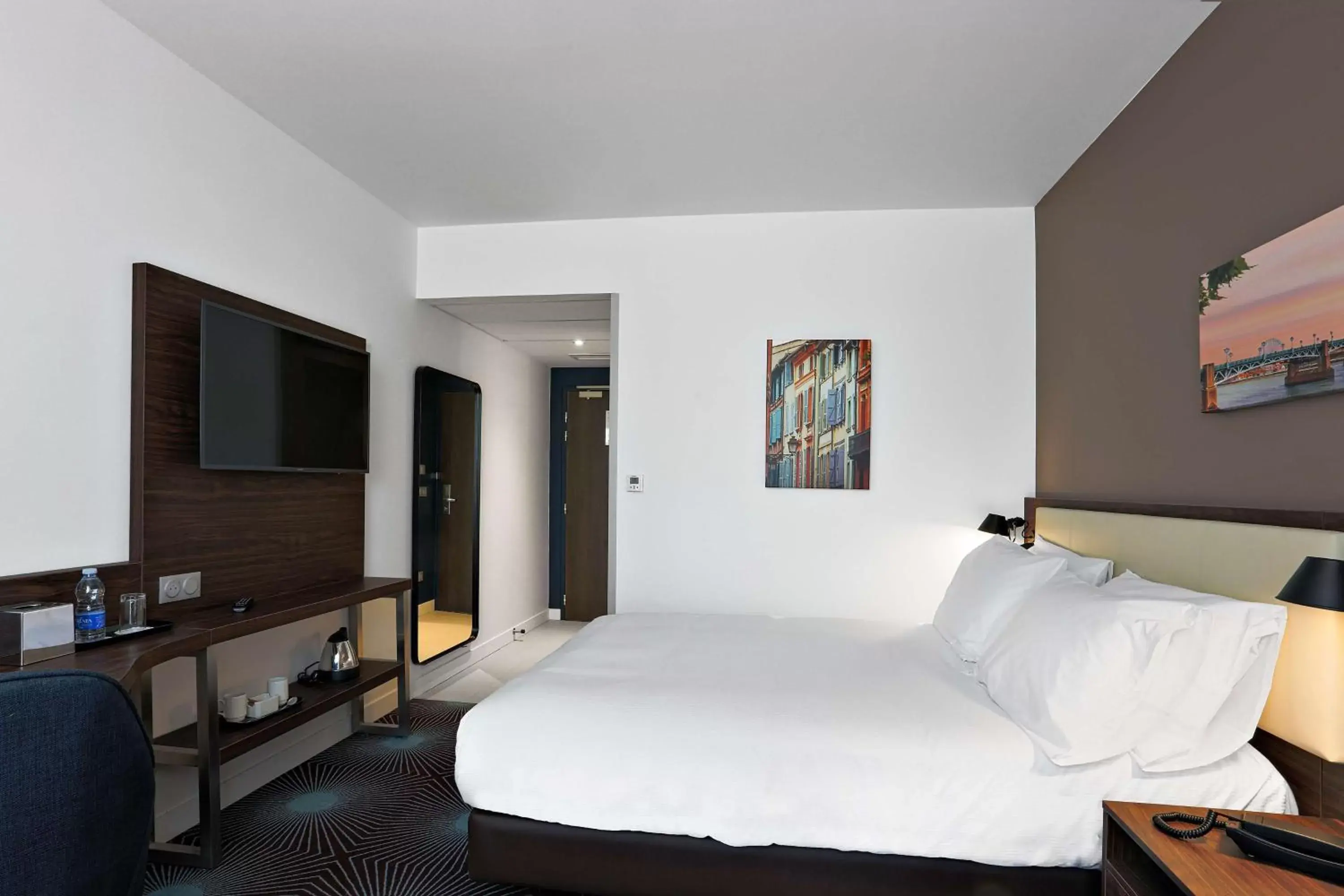Bed in Hampton By Hilton Toulouse Airport