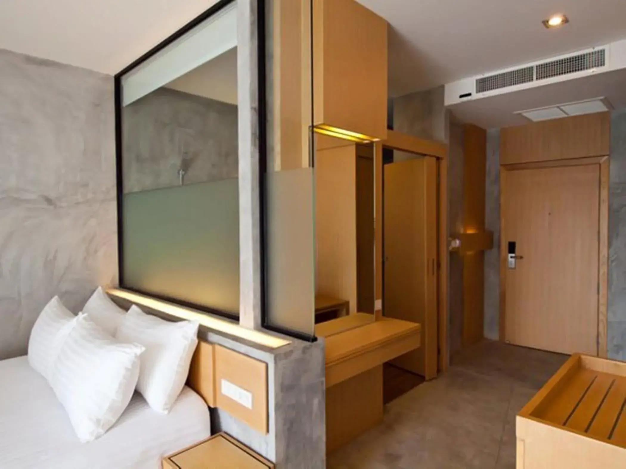 Bedroom, TV/Entertainment Center in The Now Hotel - SHA Extra Plus