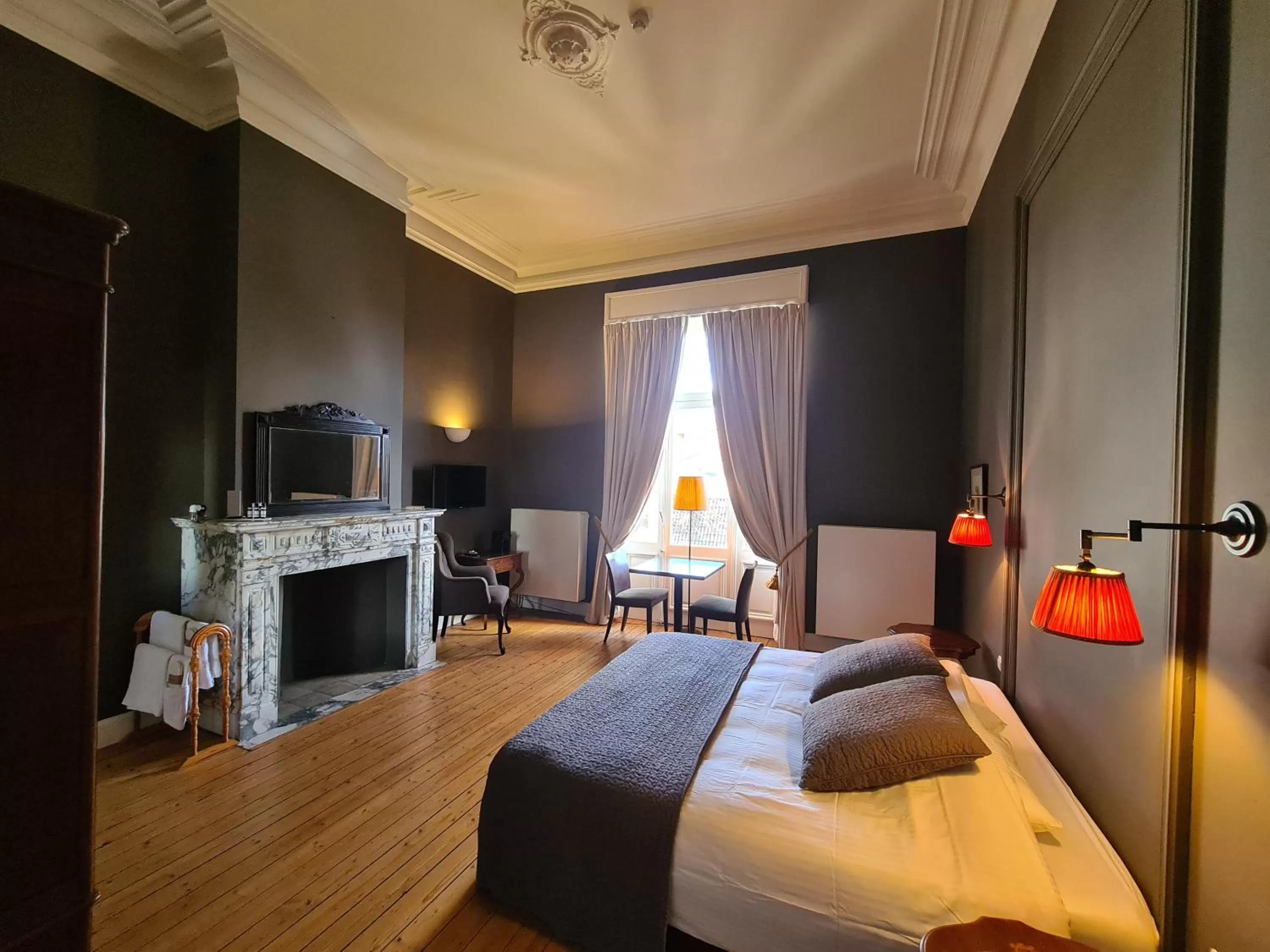 Bedroom, Bed in B&B 't Kasteel & 't Koetshuys