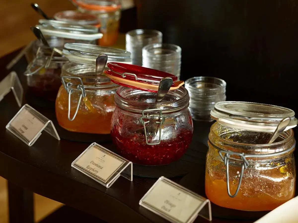 Buffet breakfast in Hotel Flor De Sal Buffet breakfast in Hotel Flor De Sal