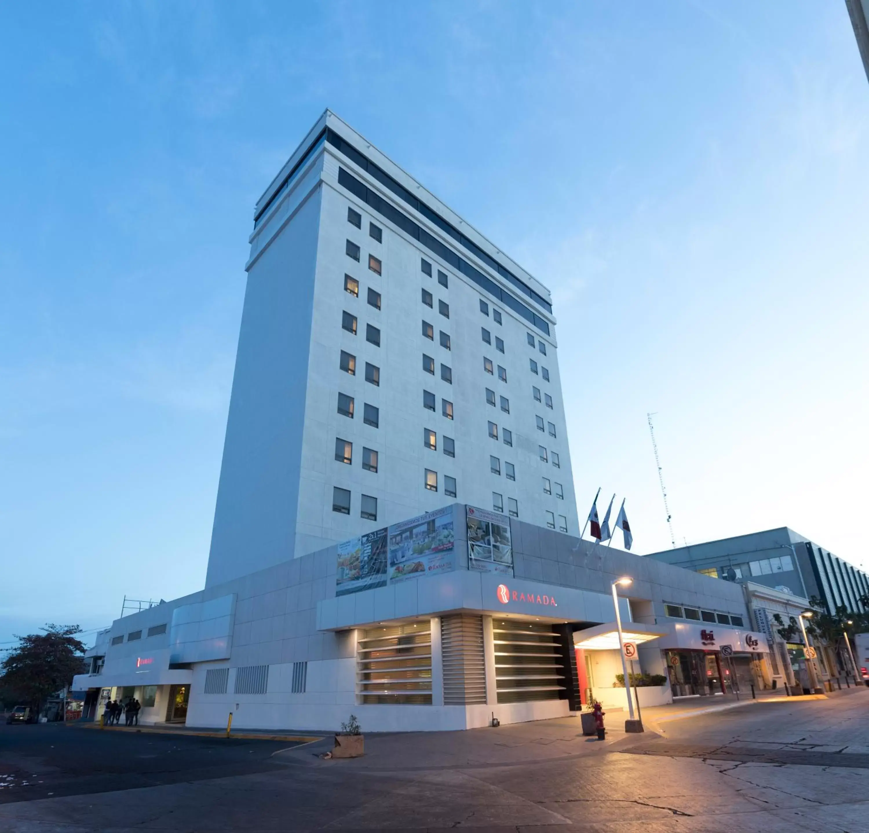 Facade/entrance, Property Building in Ramada Hola Culiacan