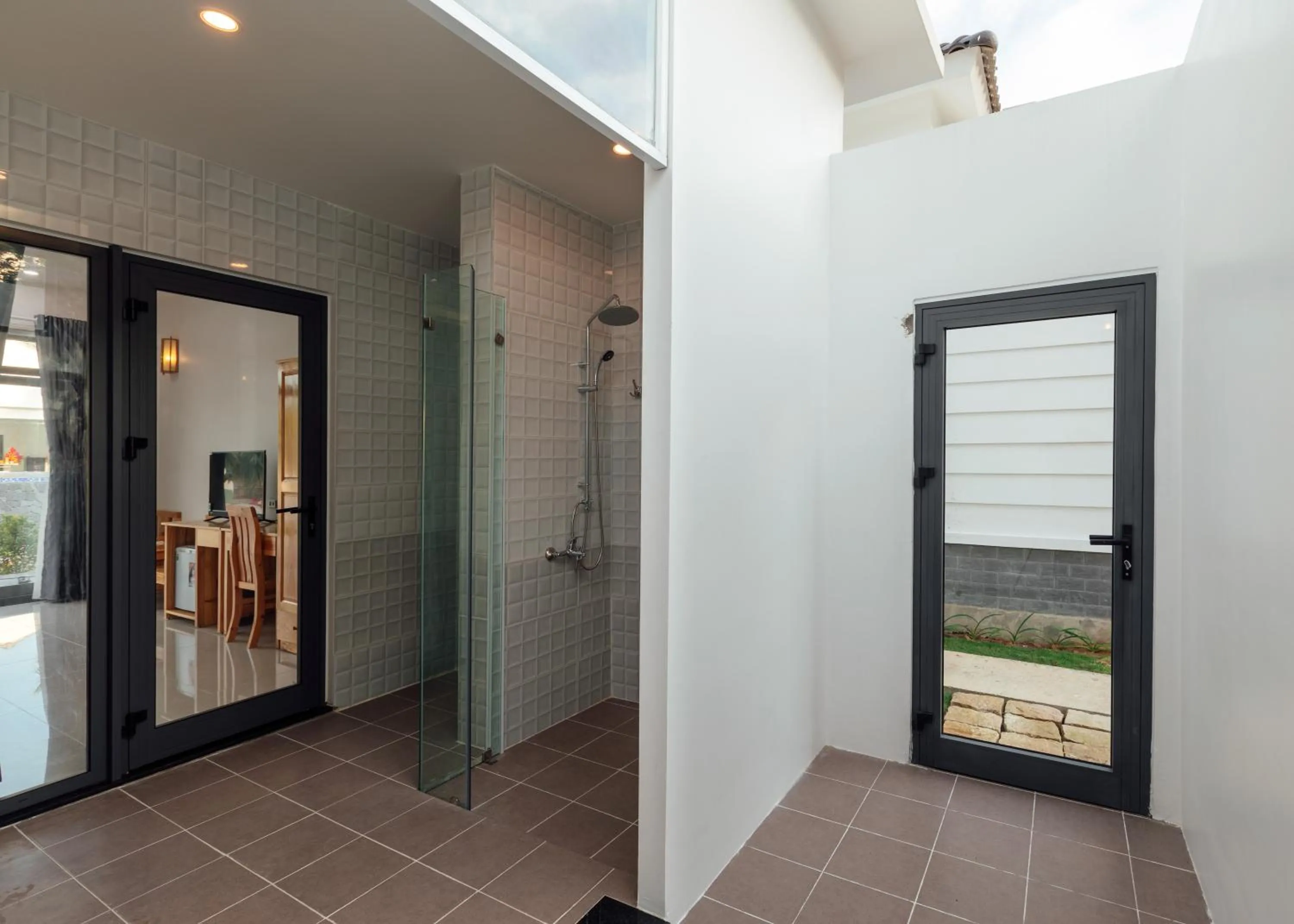 Bathroom in Xuan Hien Resort - Sea Pearl Phu Quoc