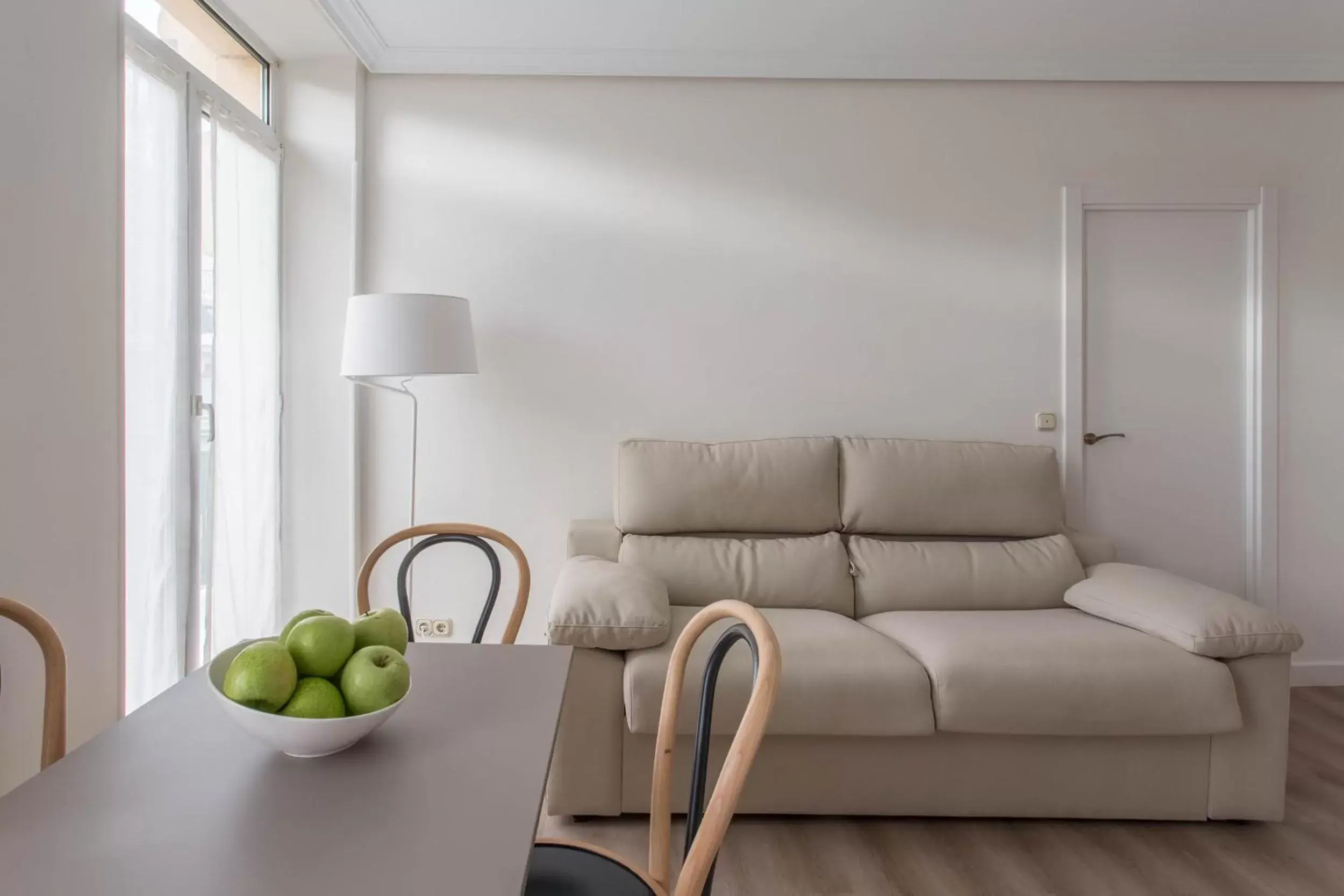 Living room, Seating Area in Sercotel Hotel Europa