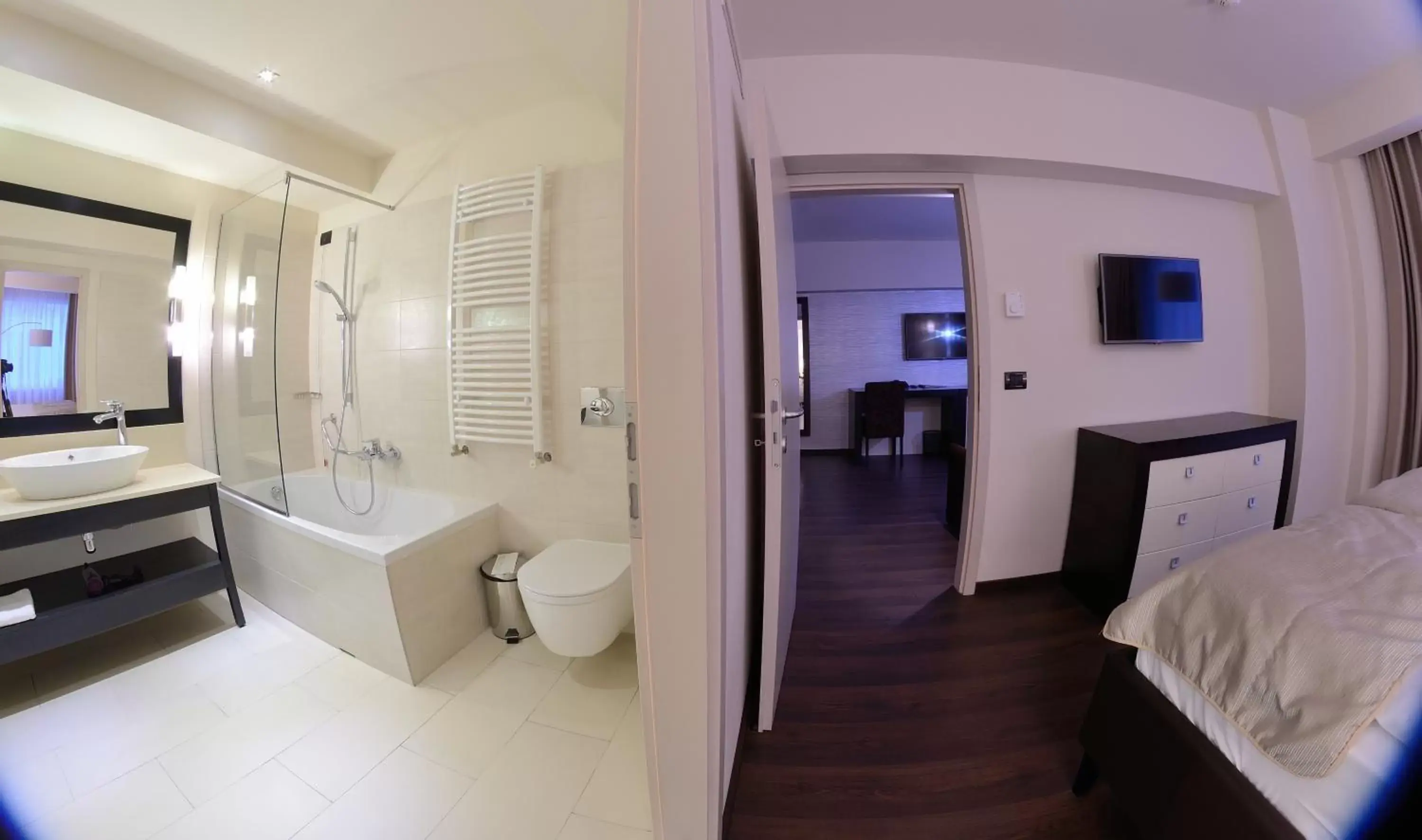 Bathroom in Hotel Timisoara