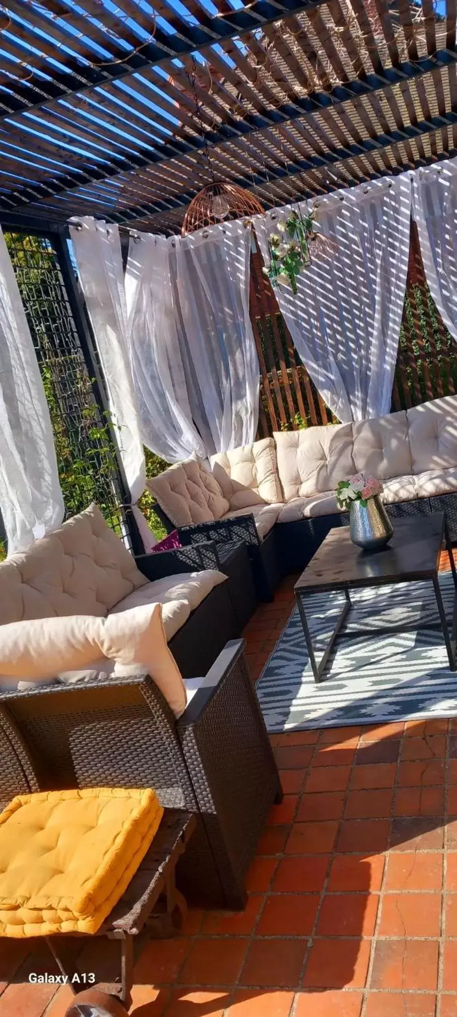 Patio, Seating Area in Les Epinettes chambres d'hôtes