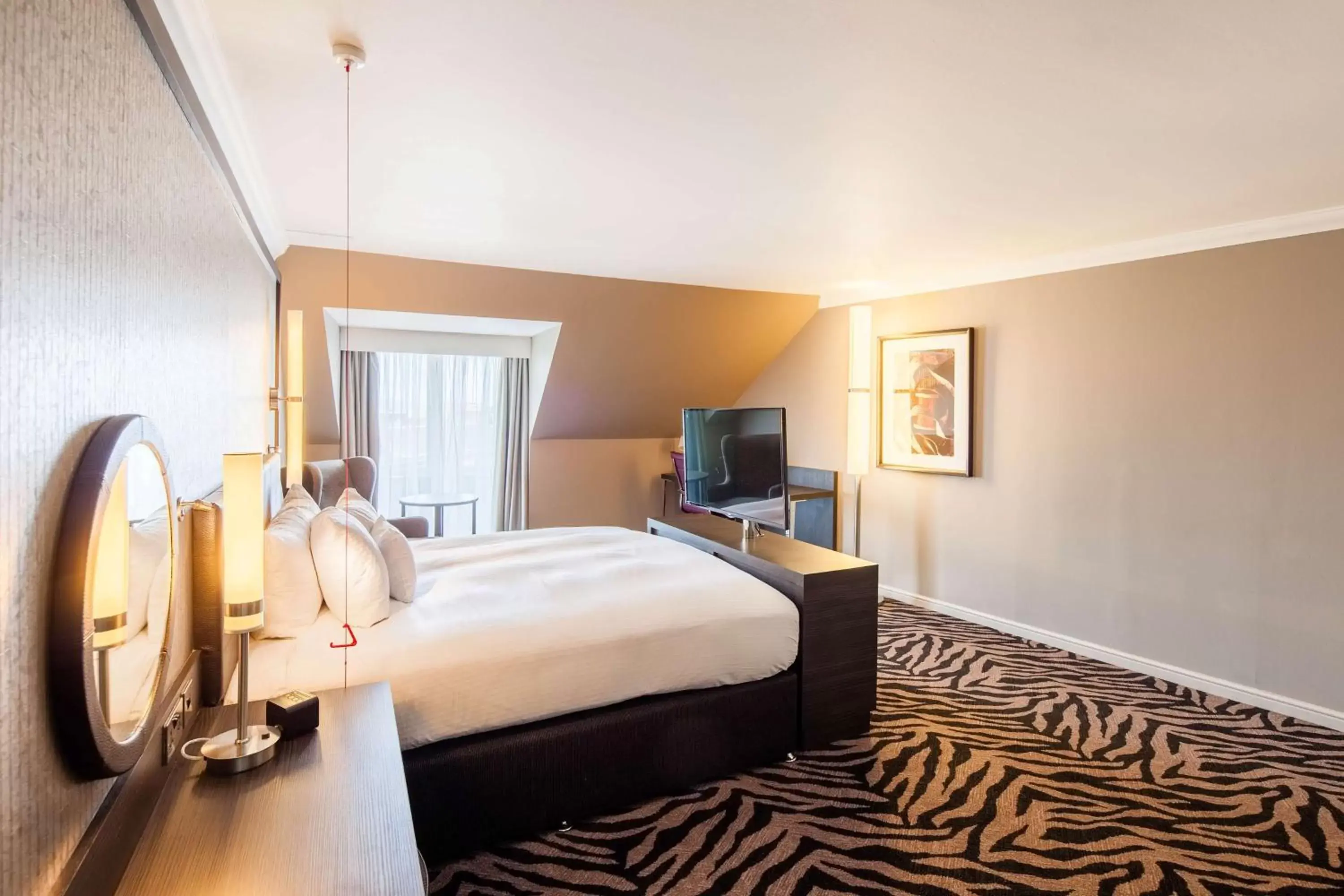 Bedroom in Doubletree by Hilton Edinburgh City Centre