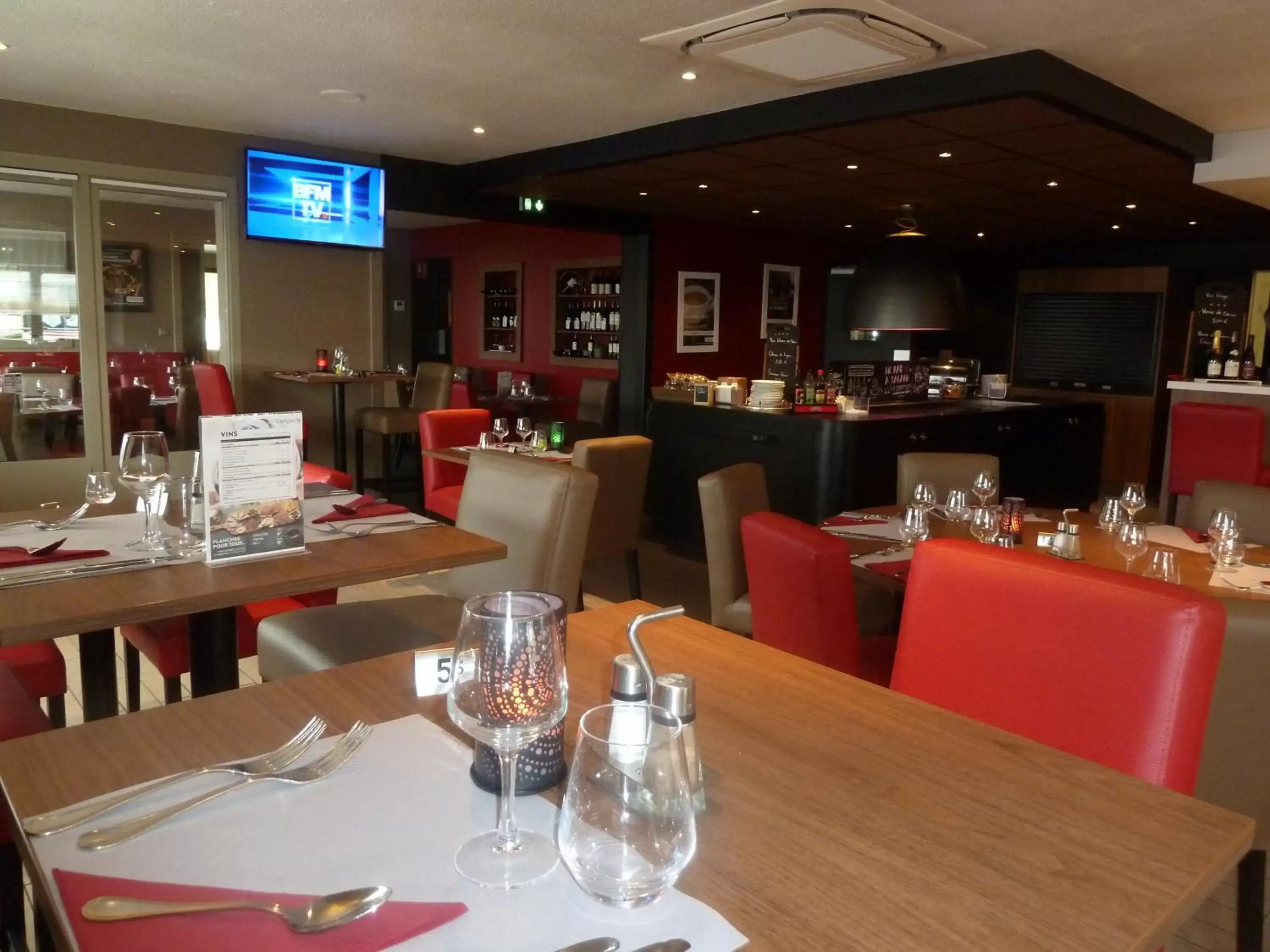 Meals, Restaurant/Places to Eat in Campanile Le Mans Centre Est