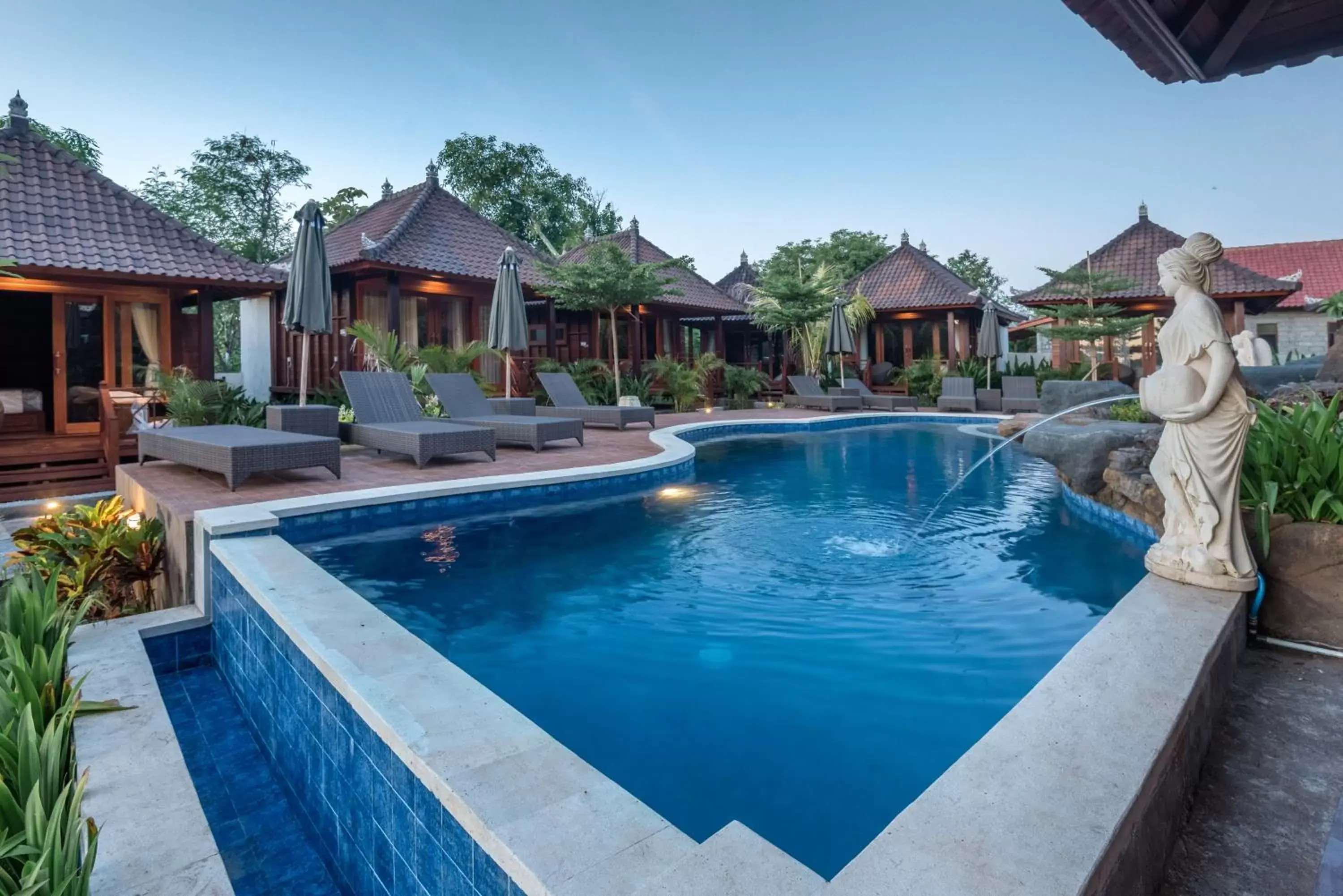 Swimming Pool in Mamamia Island Villa