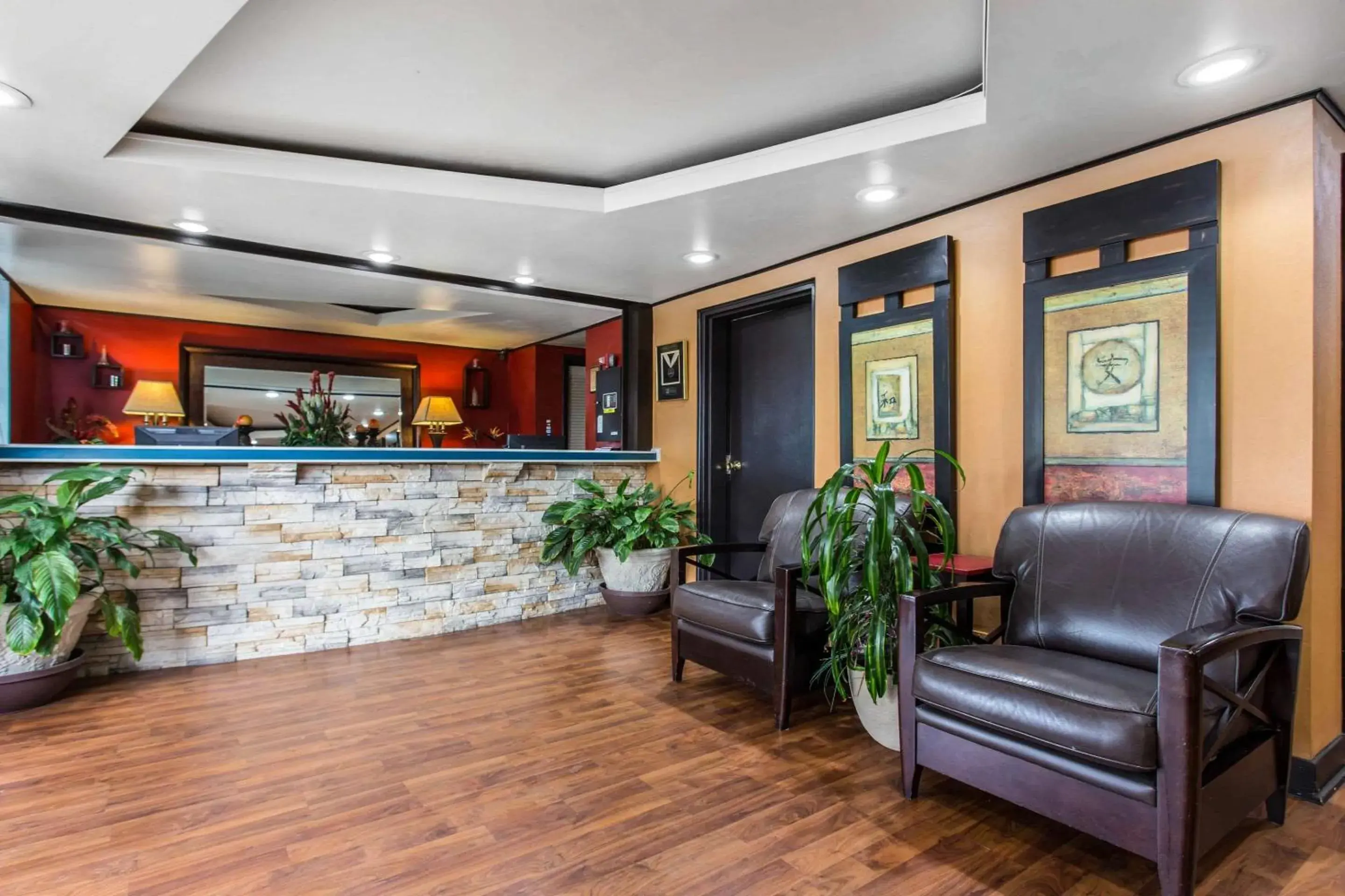 Lobby or reception in Quality Inn Goose Creek - Charleston Lobby or reception in Quality Inn Goose Creek - Charleston