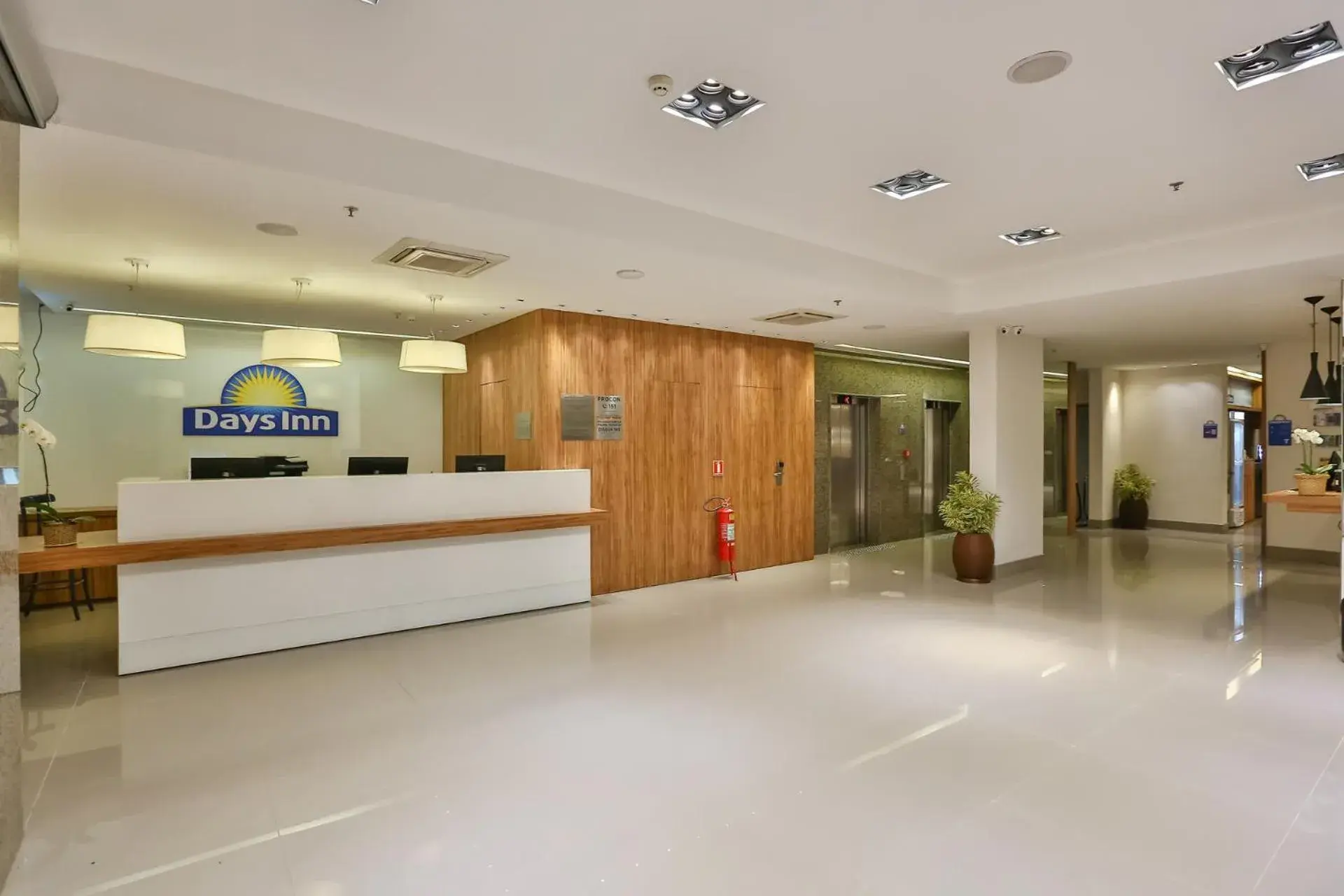 Lobby or reception, Lobby/Reception in Days Inn by Wyndham Rio de Janeiro Lapa