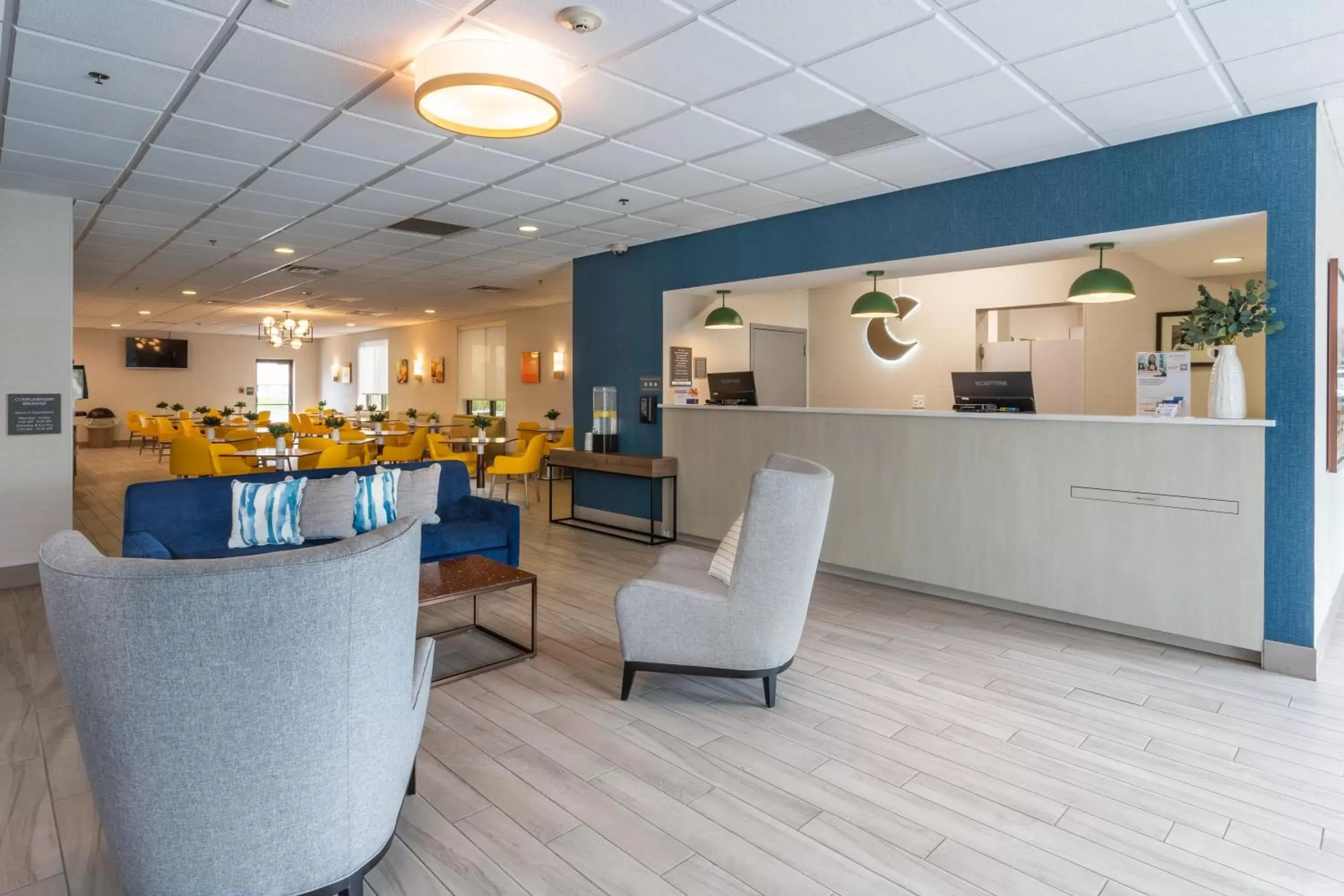 Lobby or reception, Lobby/Reception in Comfort Inn & Suites Buffalo Airport