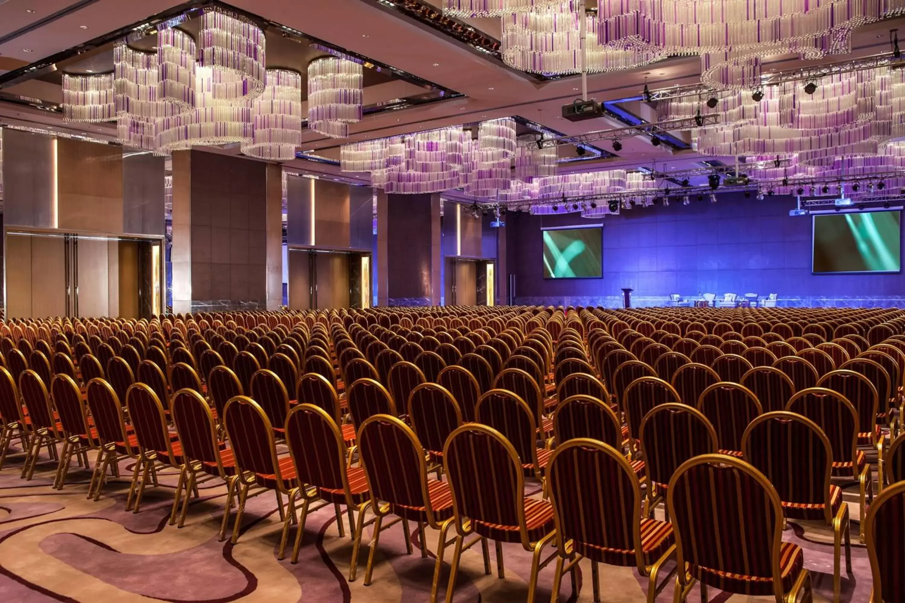 Meeting/conference room in Renaissance Huizhou Hotel