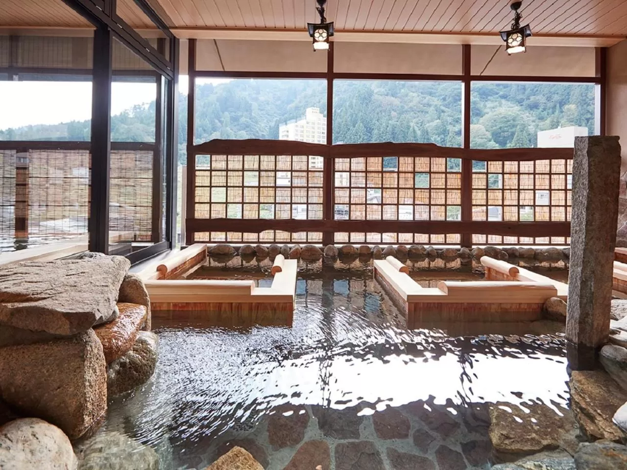 Hot Spring Bath in Yukinohana