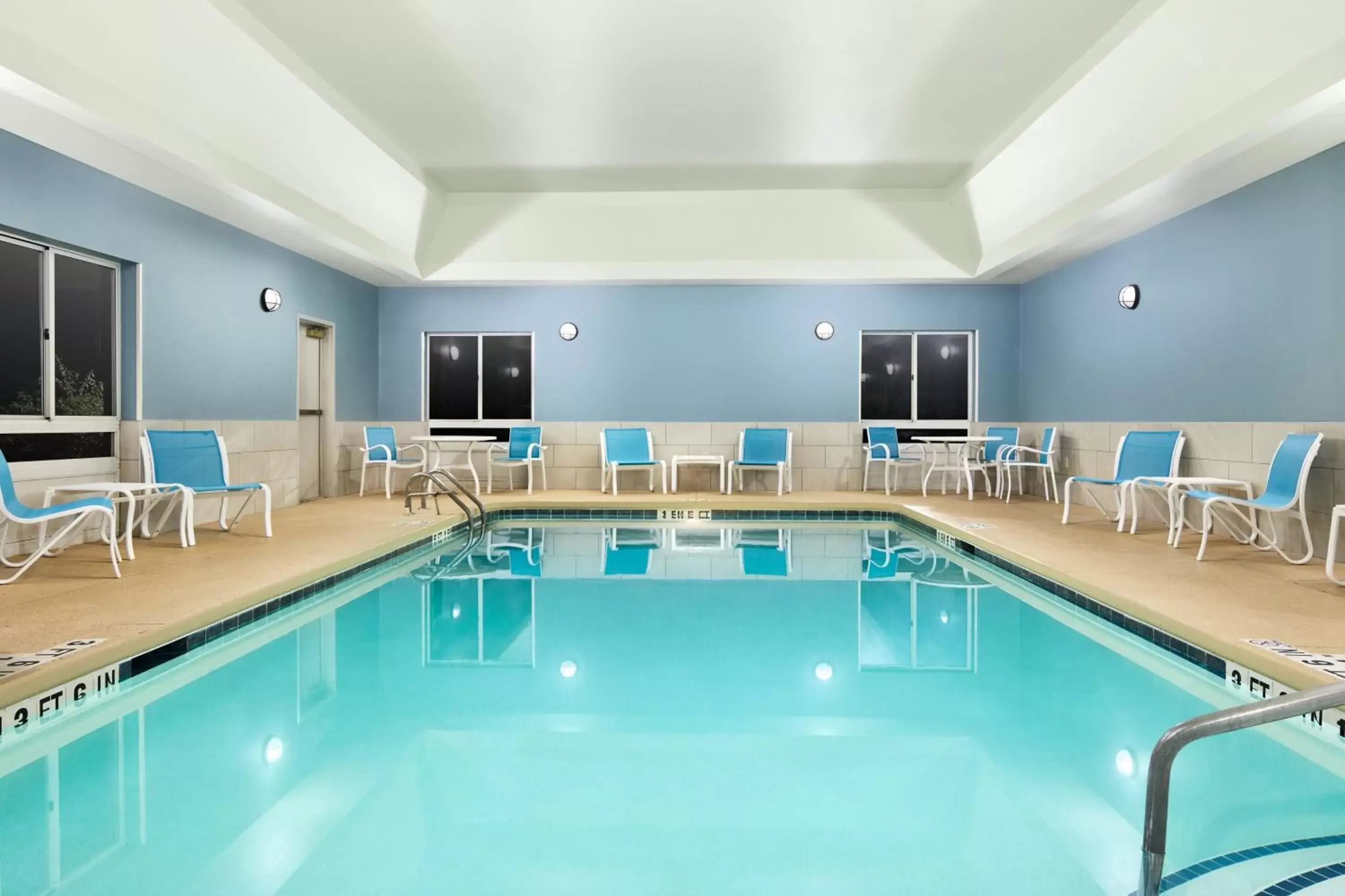 Swimming Pool in Holiday Inn Express & Suites - Spartanburg-North, an IHG Hotel
