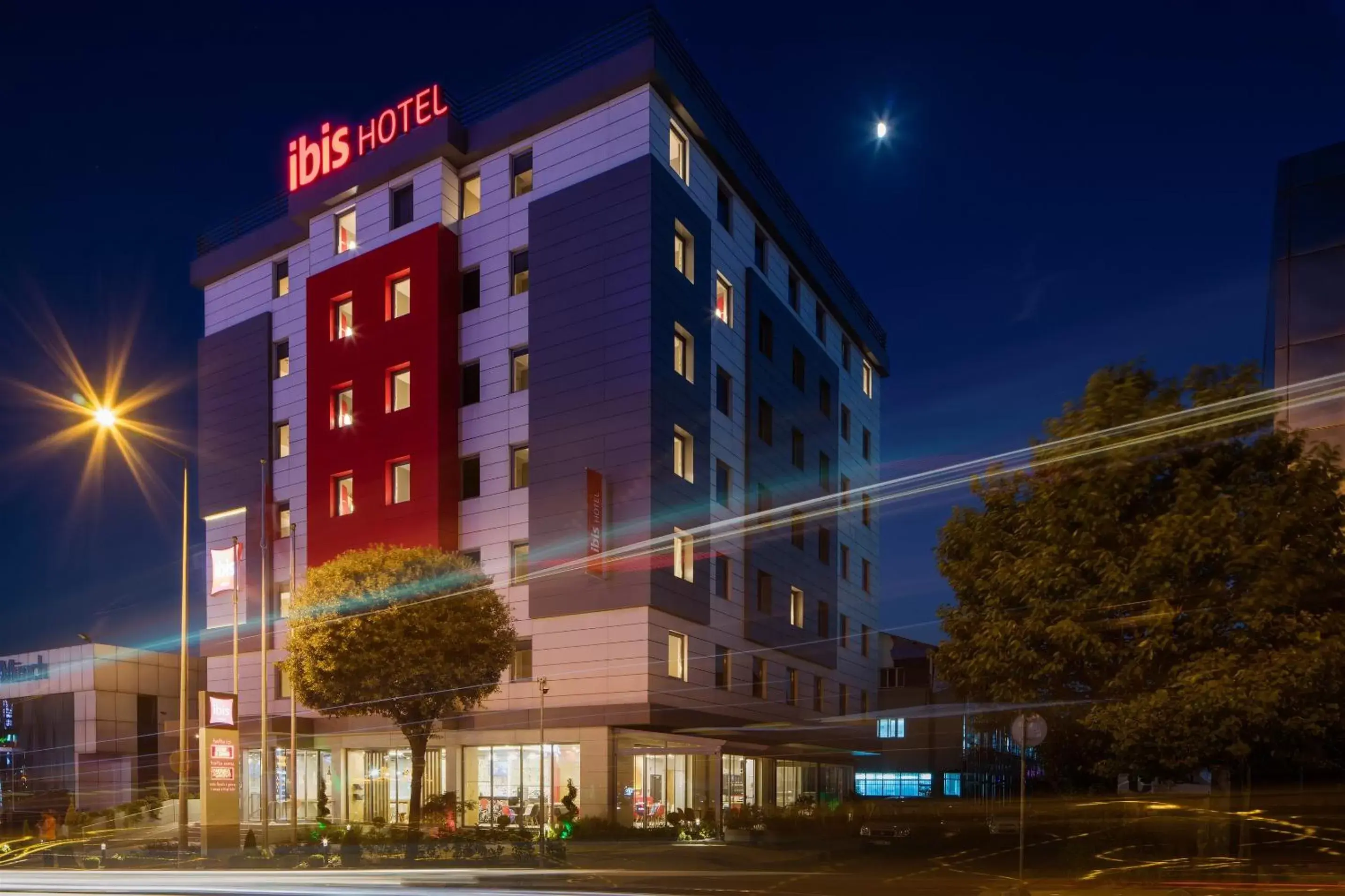 Facade/entrance, Property Building in Ibis Istanbul West