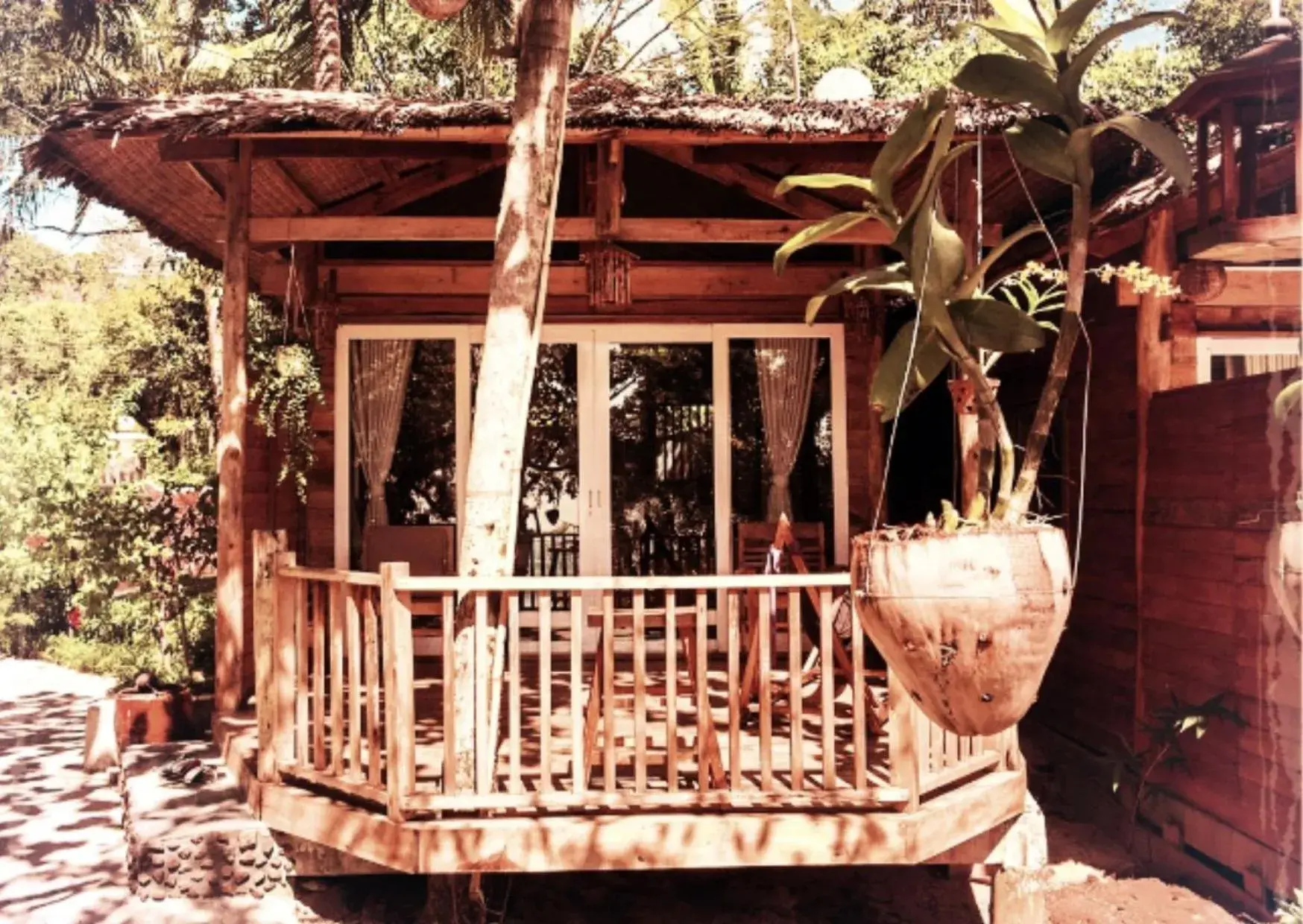 Property building in Bamboo Cottages
