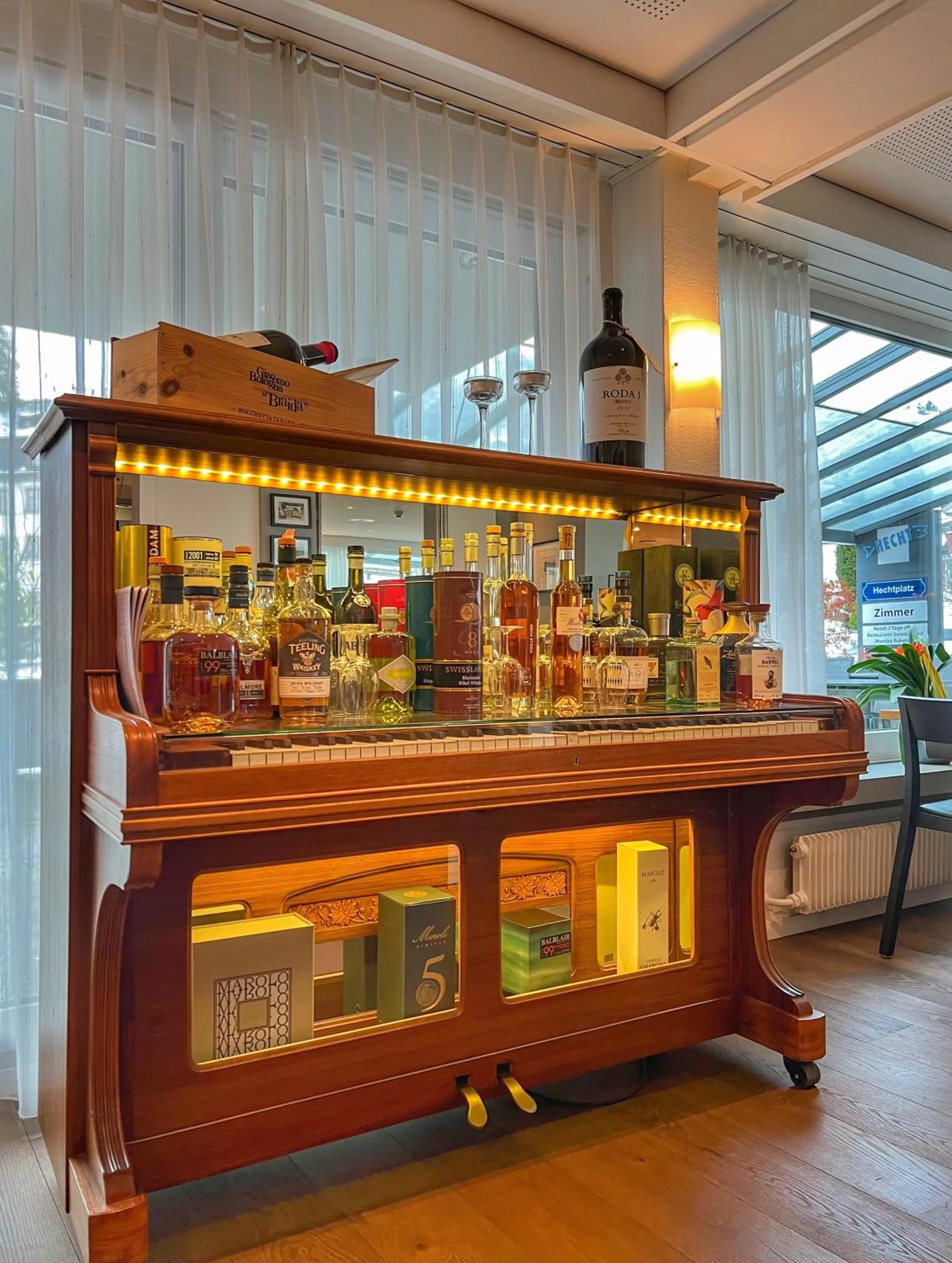 Restaurant/places to eat in Hotel Hecht