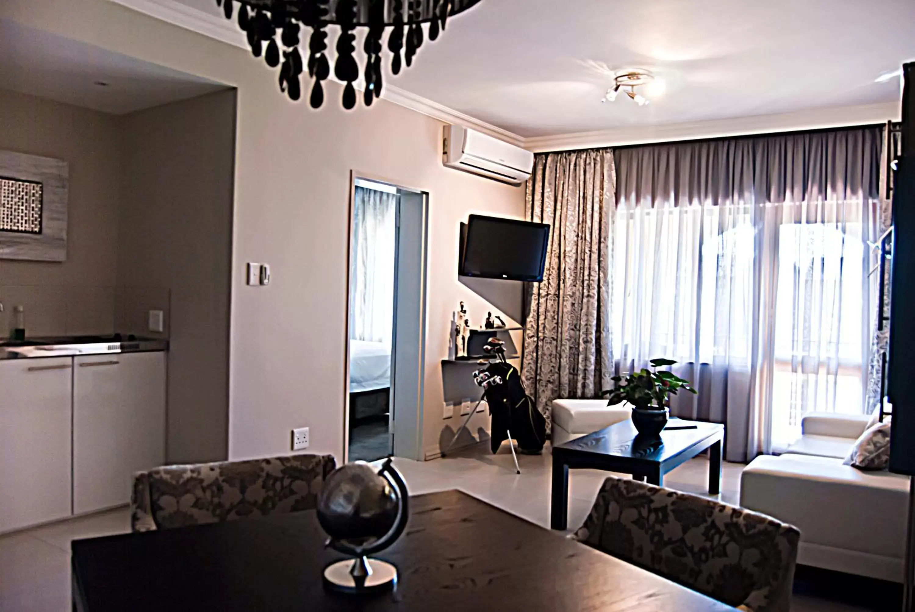 TV and multimedia, TV/Entertainment Center in Devonvale Golf & Wine Estate