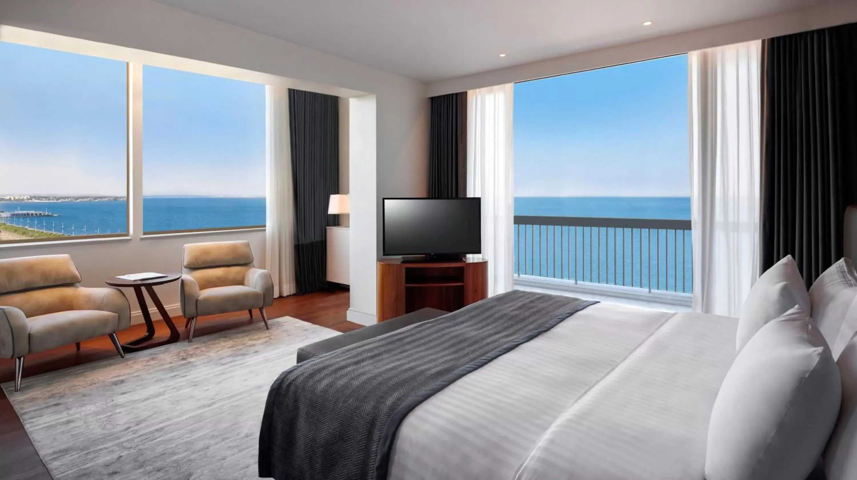 Bedroom, Sea View in Makedonia Palace