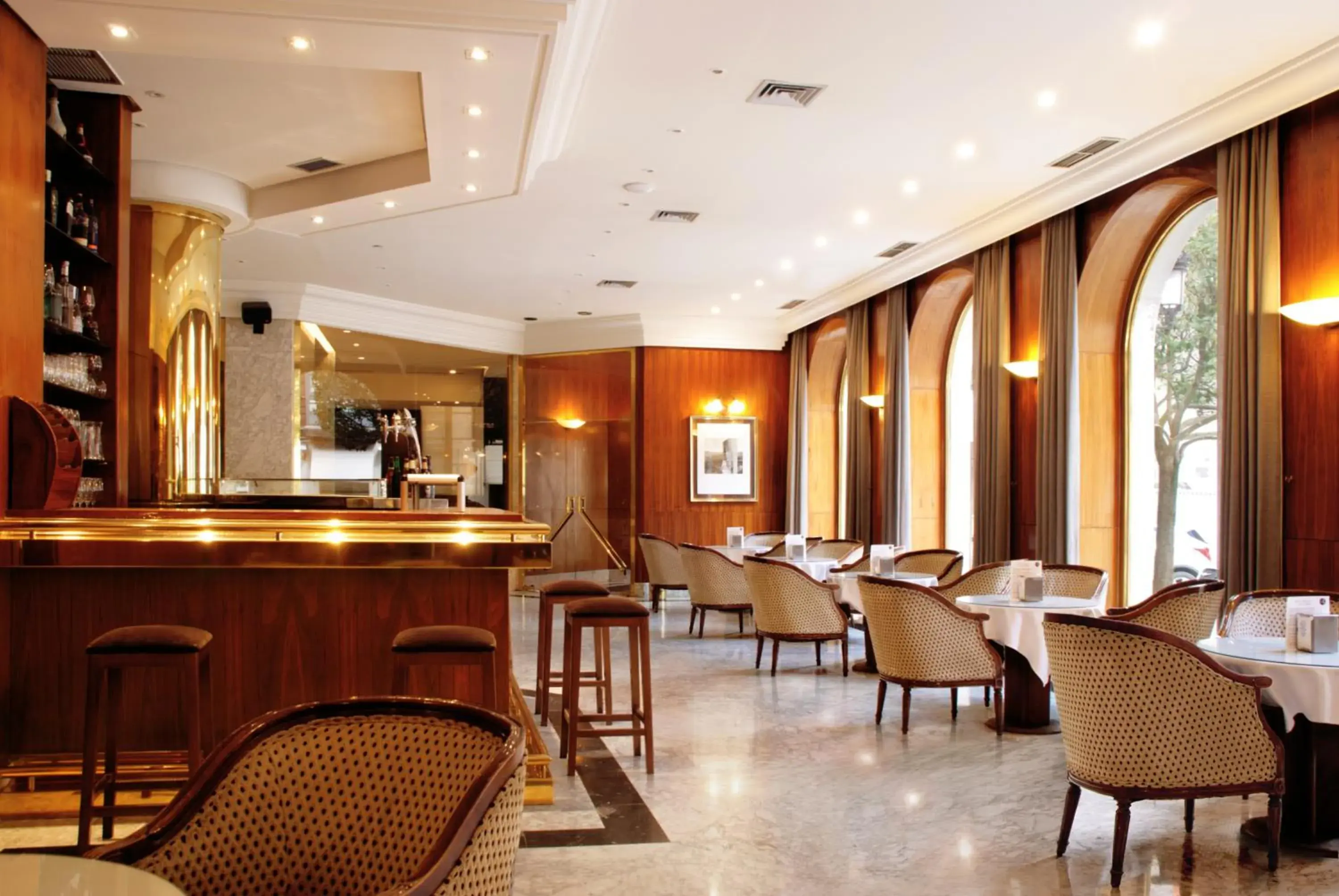 Lounge or bar, Restaurant/Places to Eat in Hotel Mozart
