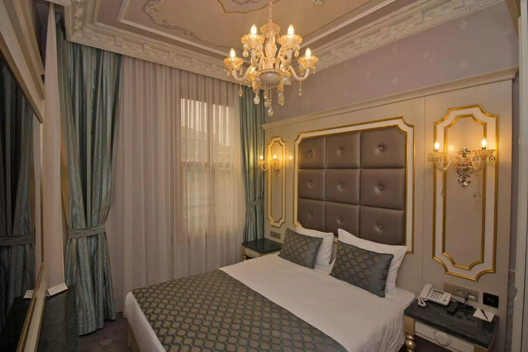 Bed in Meserret Palace Hotel - Special Category