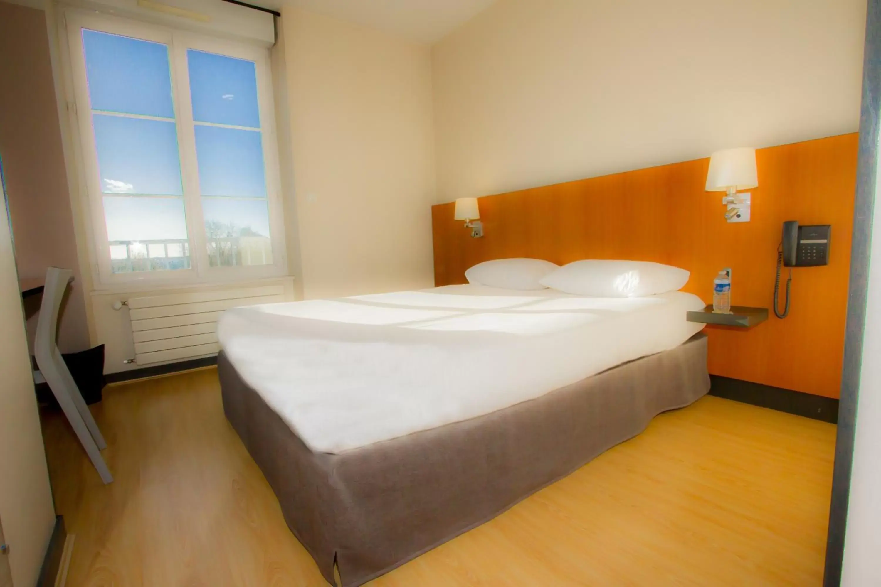 Club Double Room in Cit'Hotel Brest Centre Gare Club Double Room in Cit'Hotel Brest Centre Gare