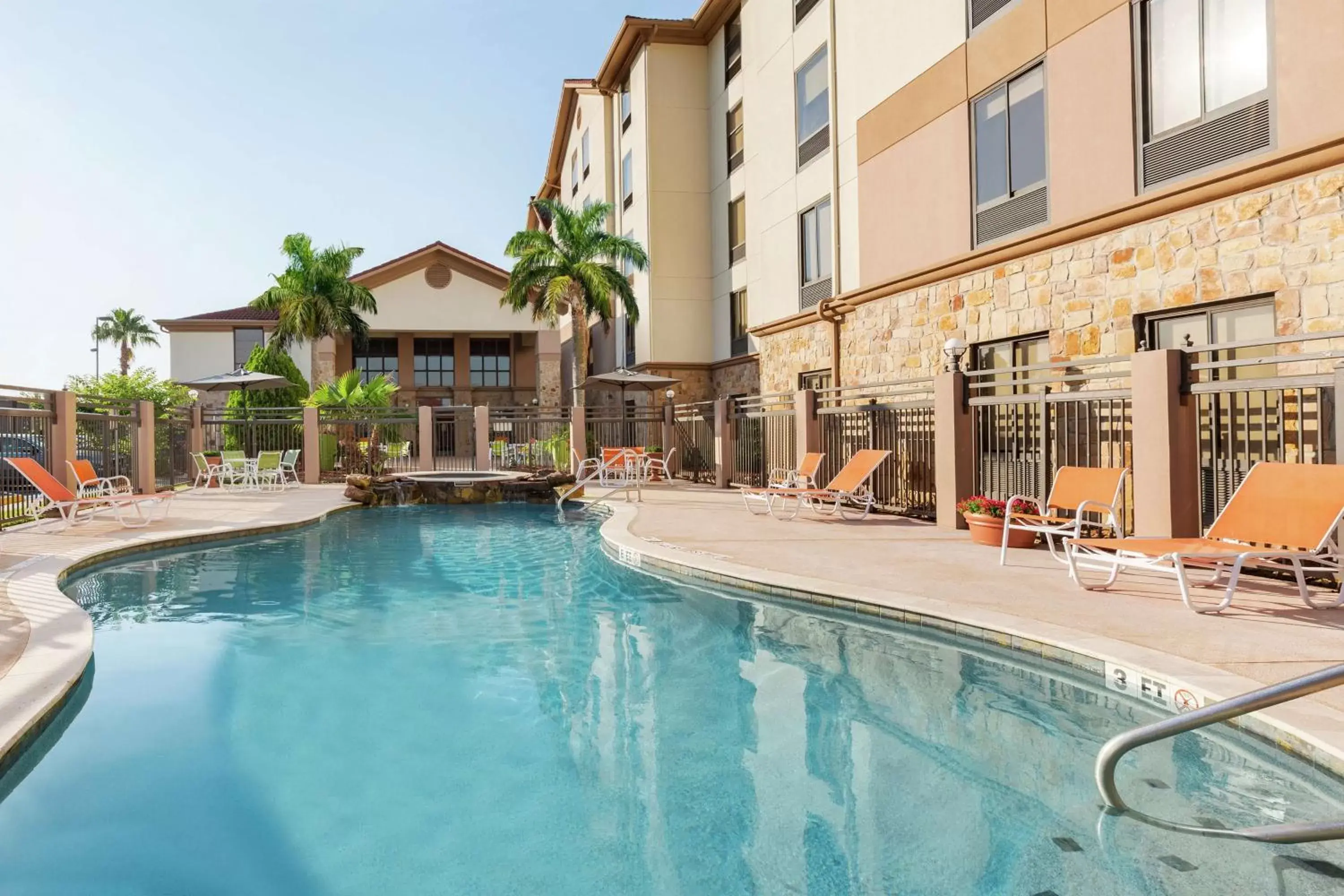 Pool view, Swimming Pool in Hampton Inn and Suites Houston Clear Lake NASA