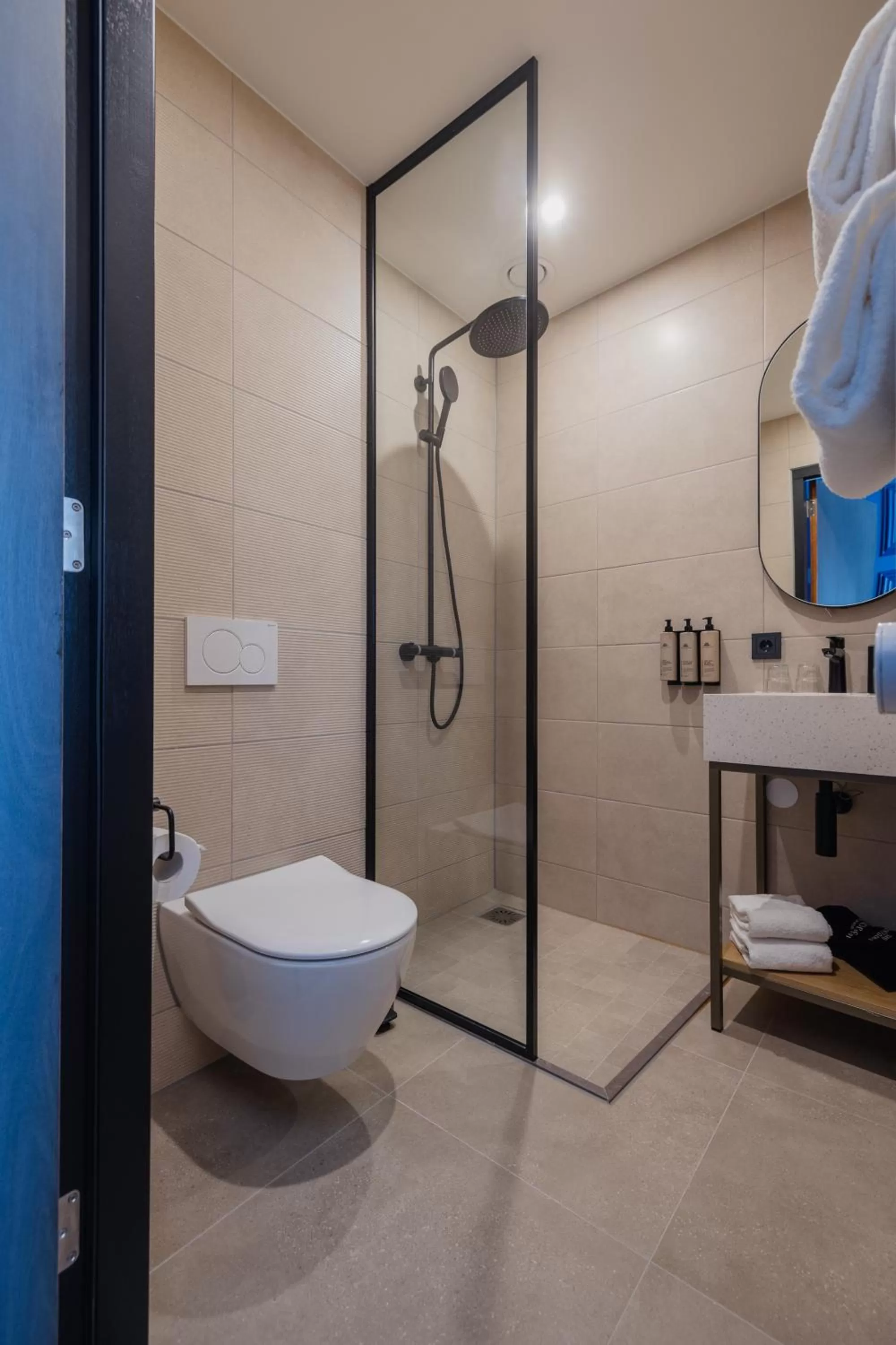 Bathroom in Hotel St Joris I Kloeg Collection