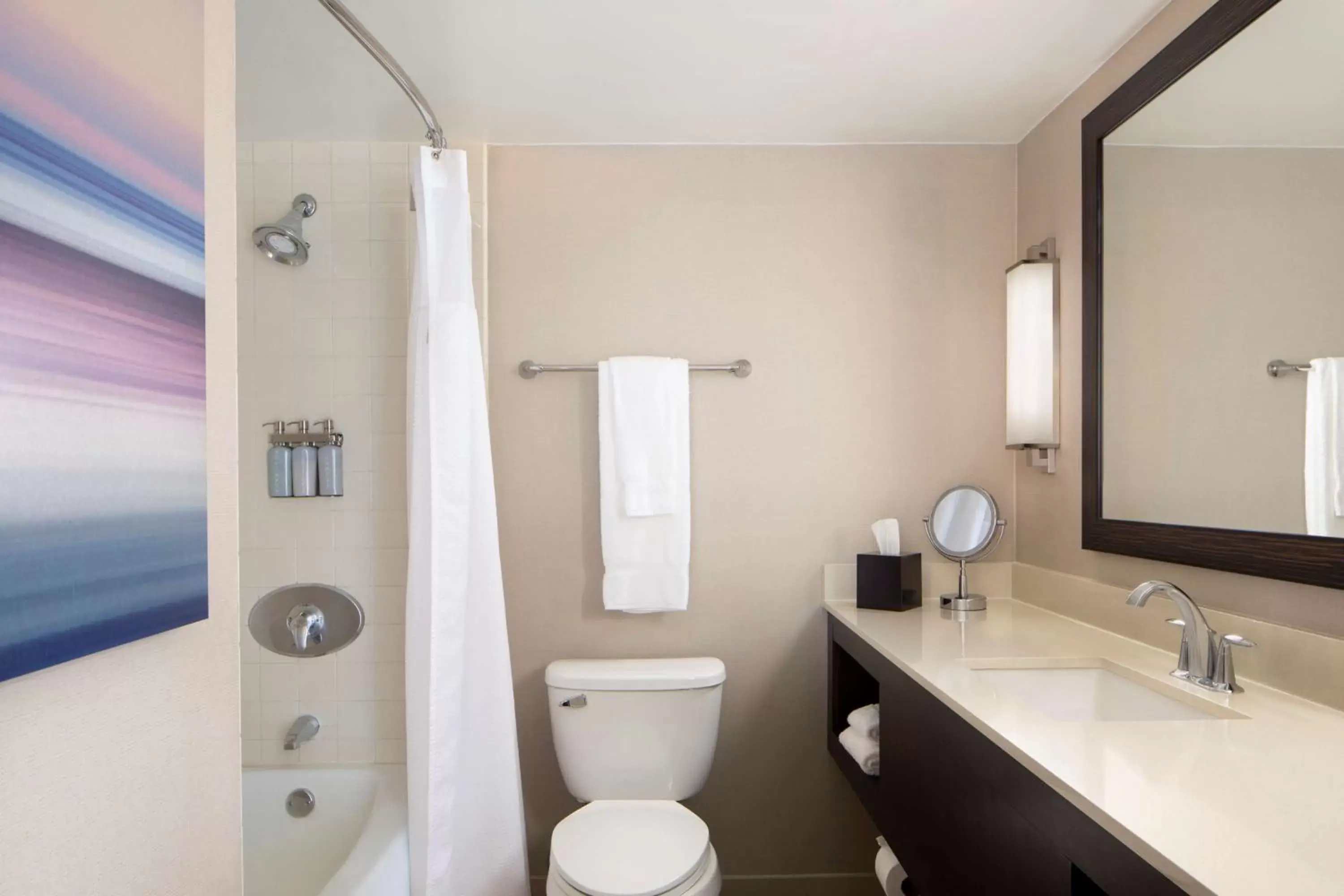 Bedroom, Bathroom in Sonesta San Jose - Milpitas