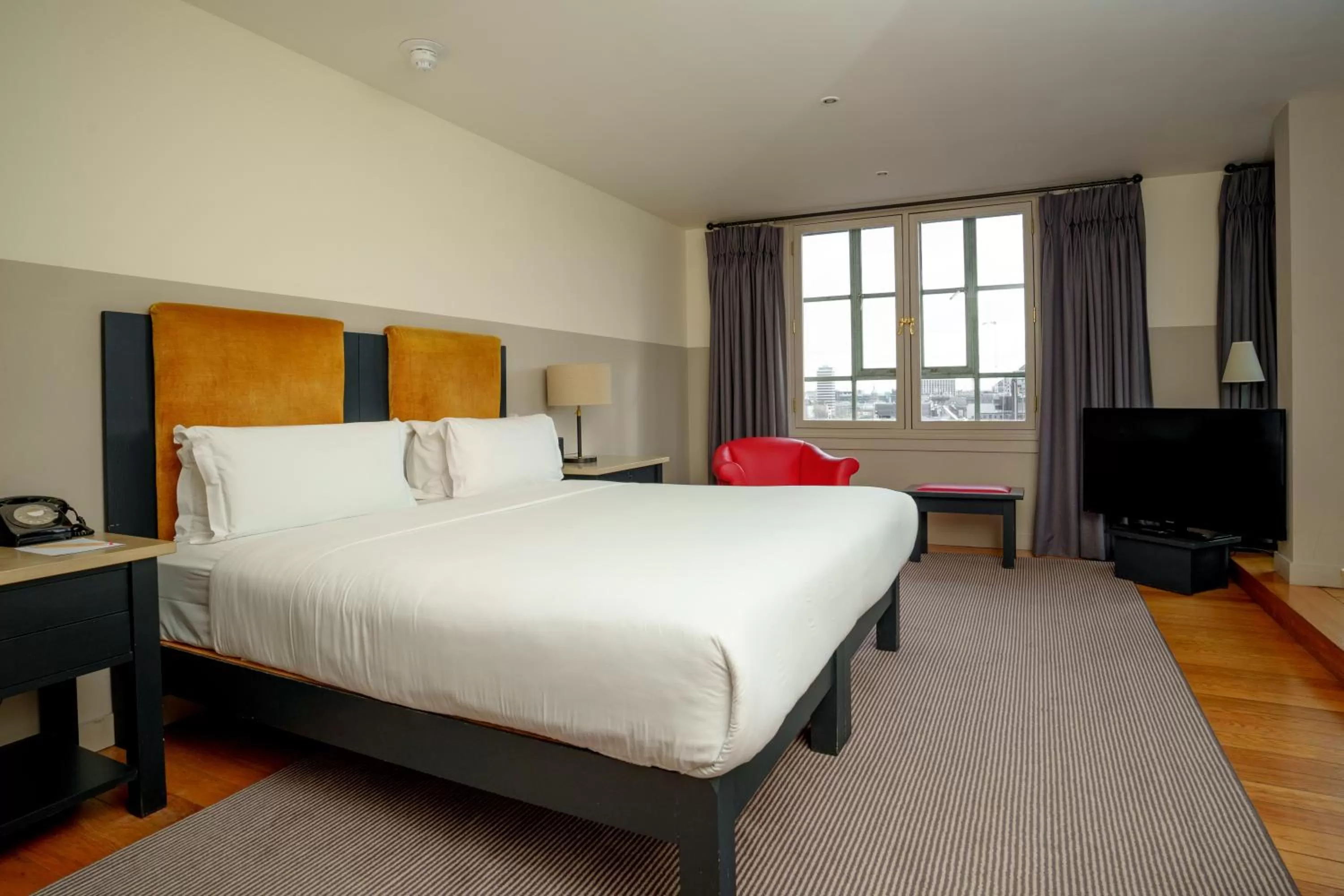 Bedroom in The Clarence