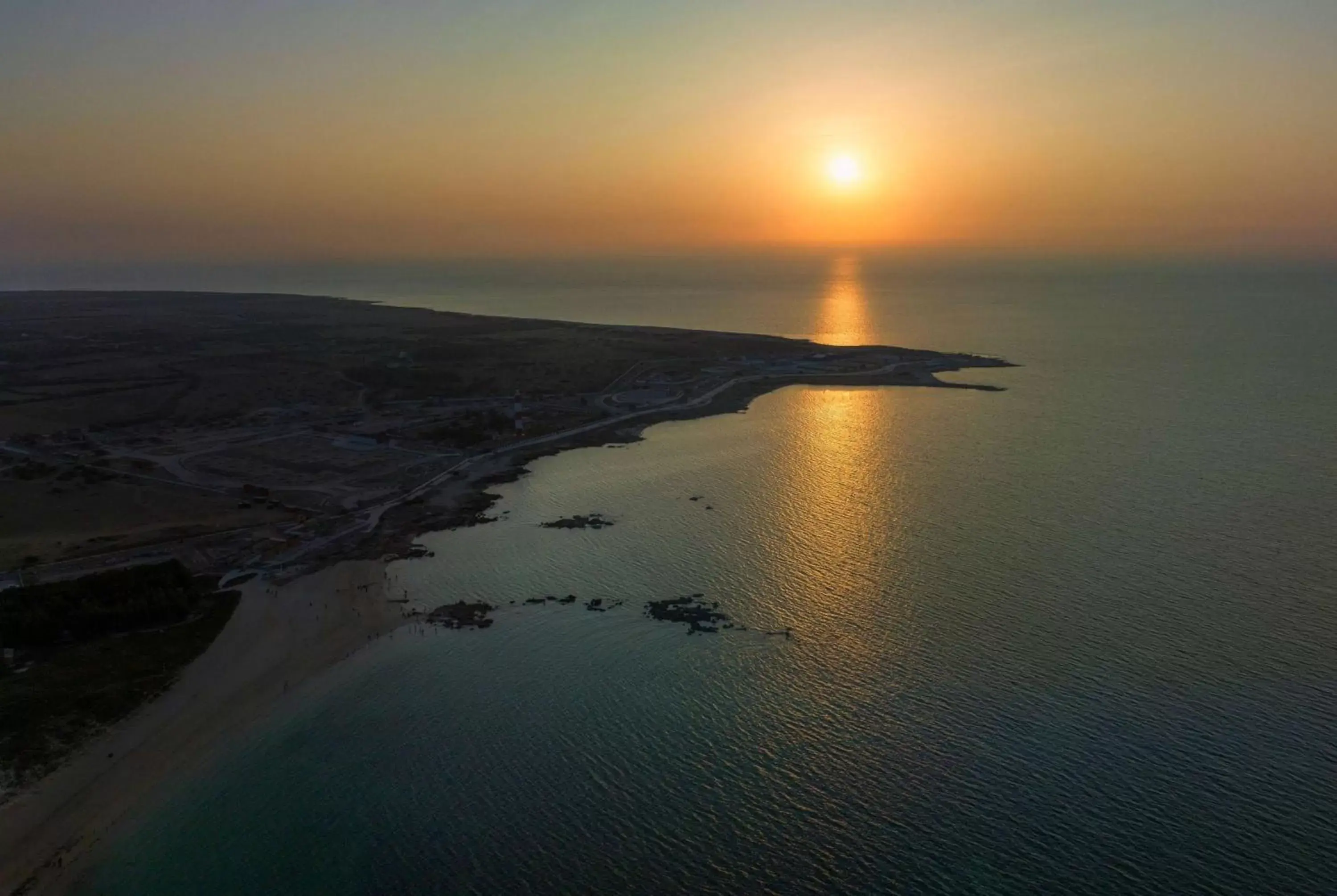 Property building in Hawthorn Suites by Wyndham Dwarka Property building in Hawthorn Suites by Wyndham Dwarka