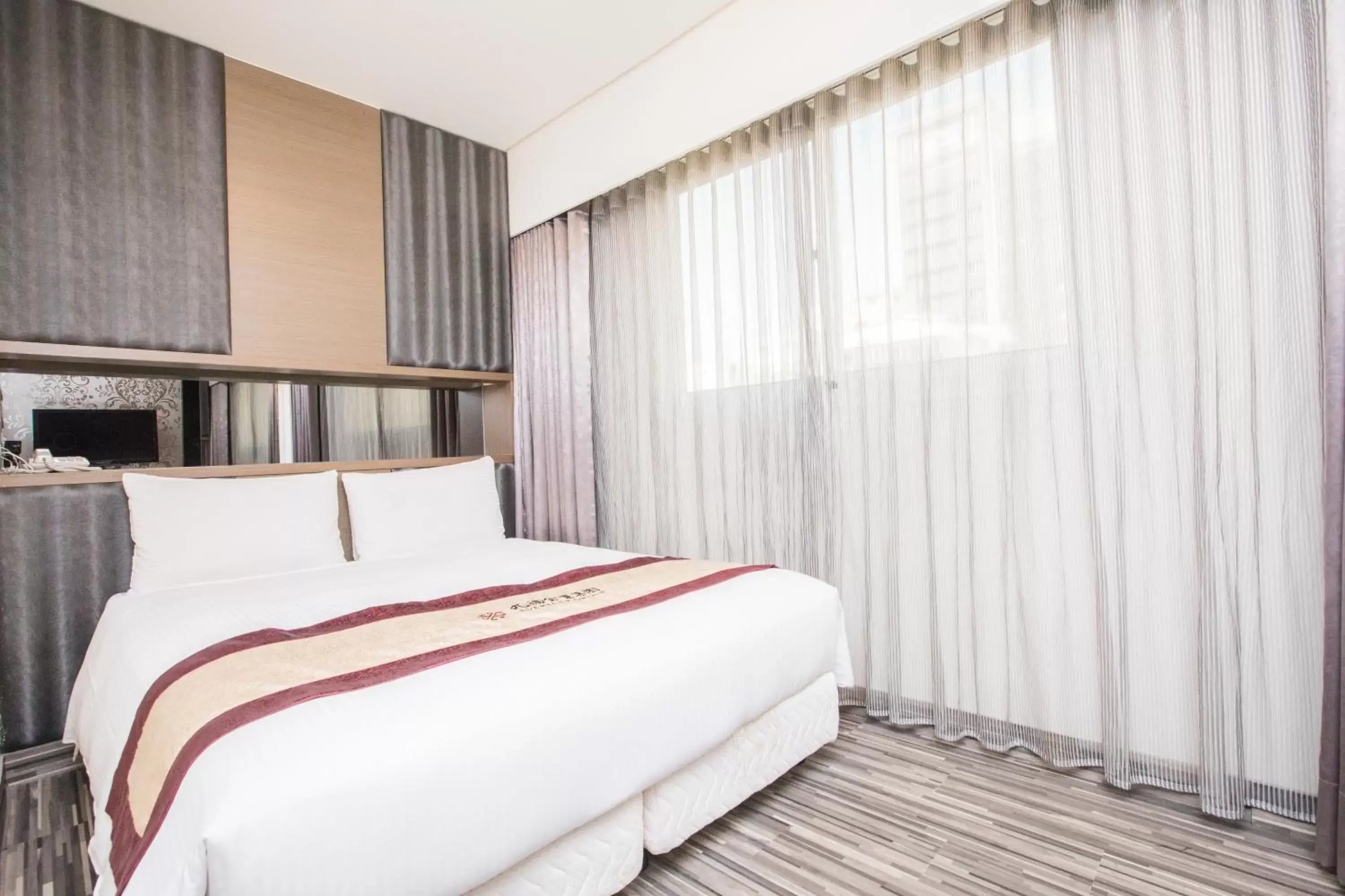 Bed in Harmonious Hotel Bed in Harmonious Hotel