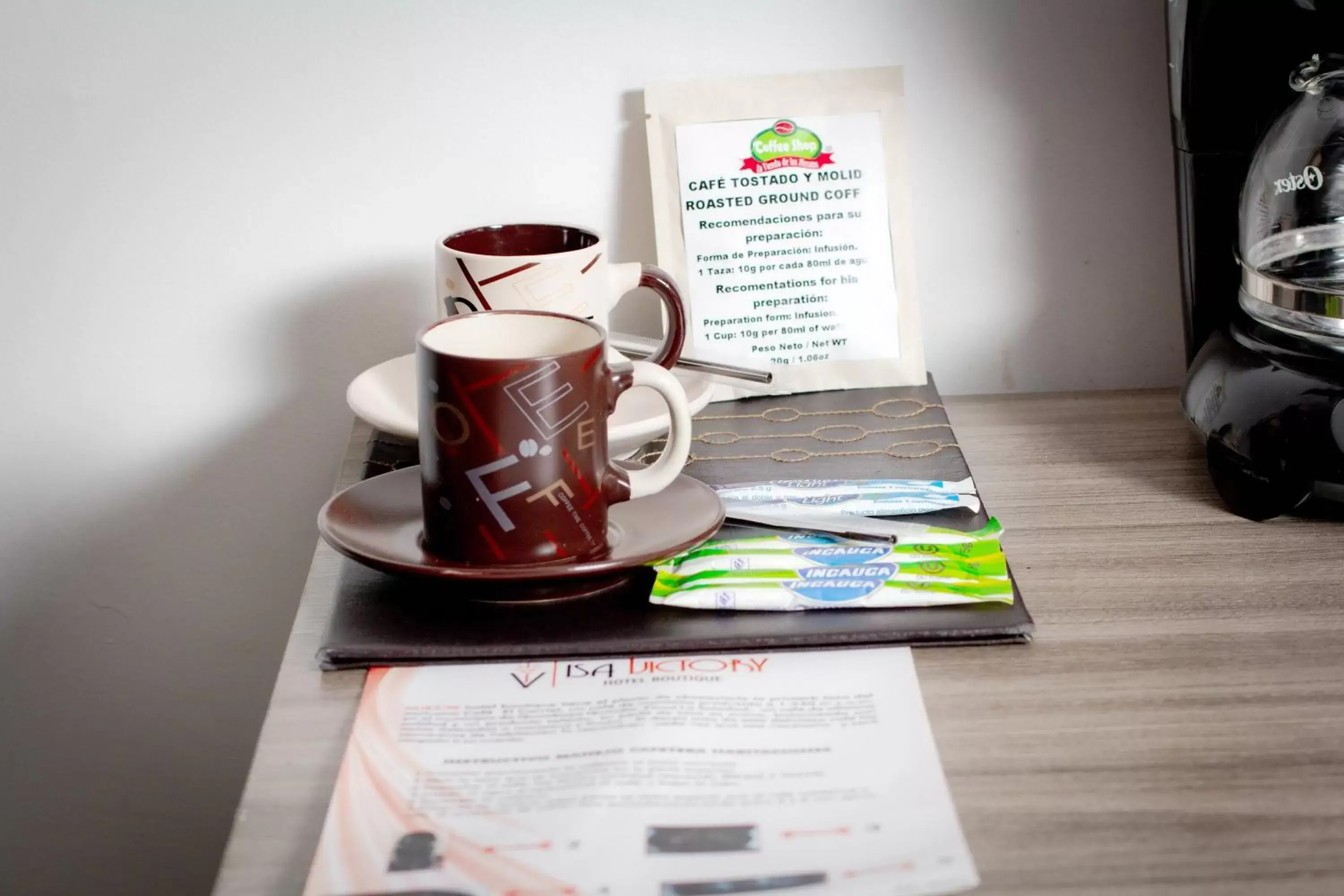 Coffee/tea facilities in Isa Victory Hotel Boutique