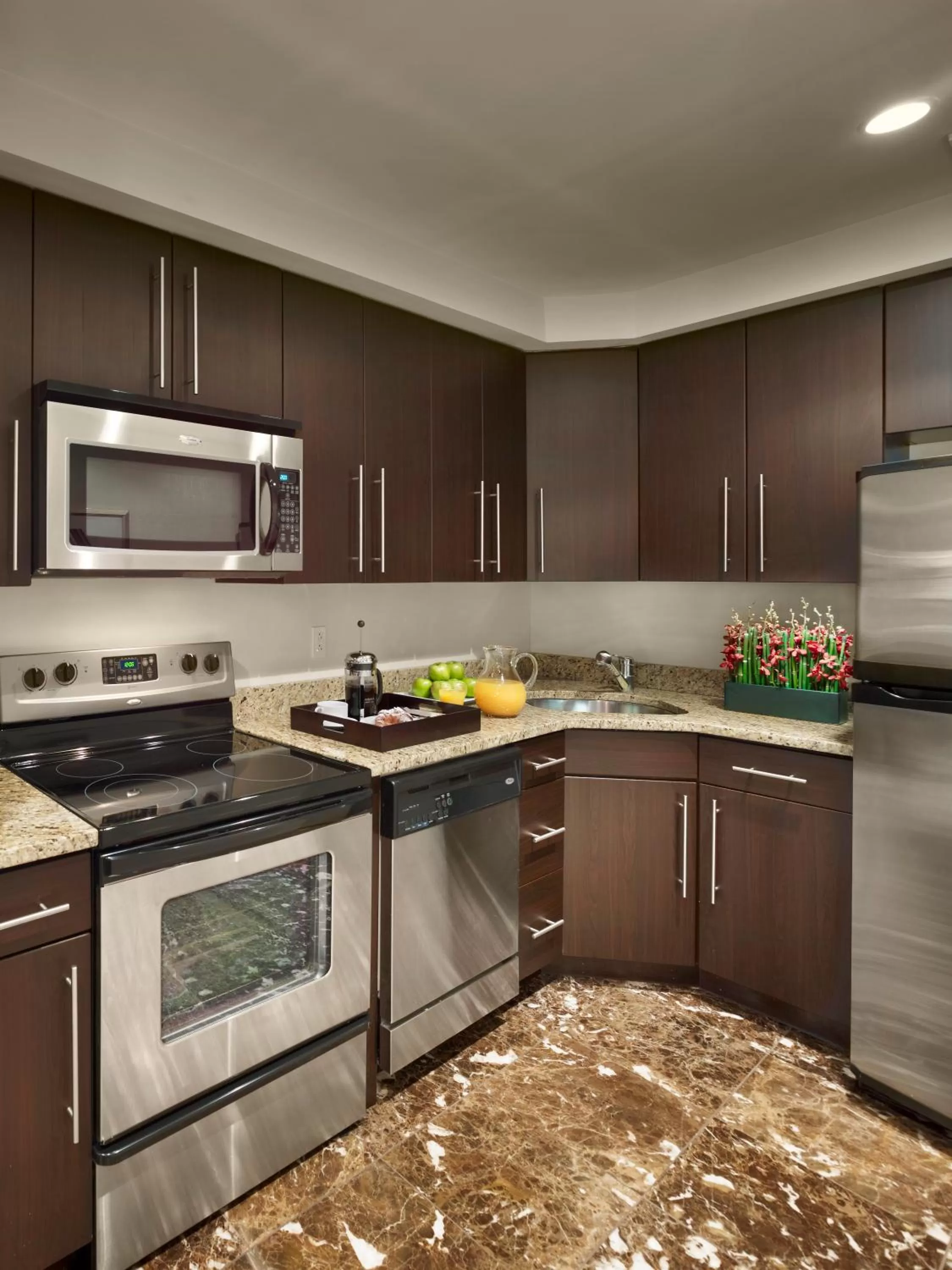Kitchen or kitchenette in AKA Rittenhouse Square