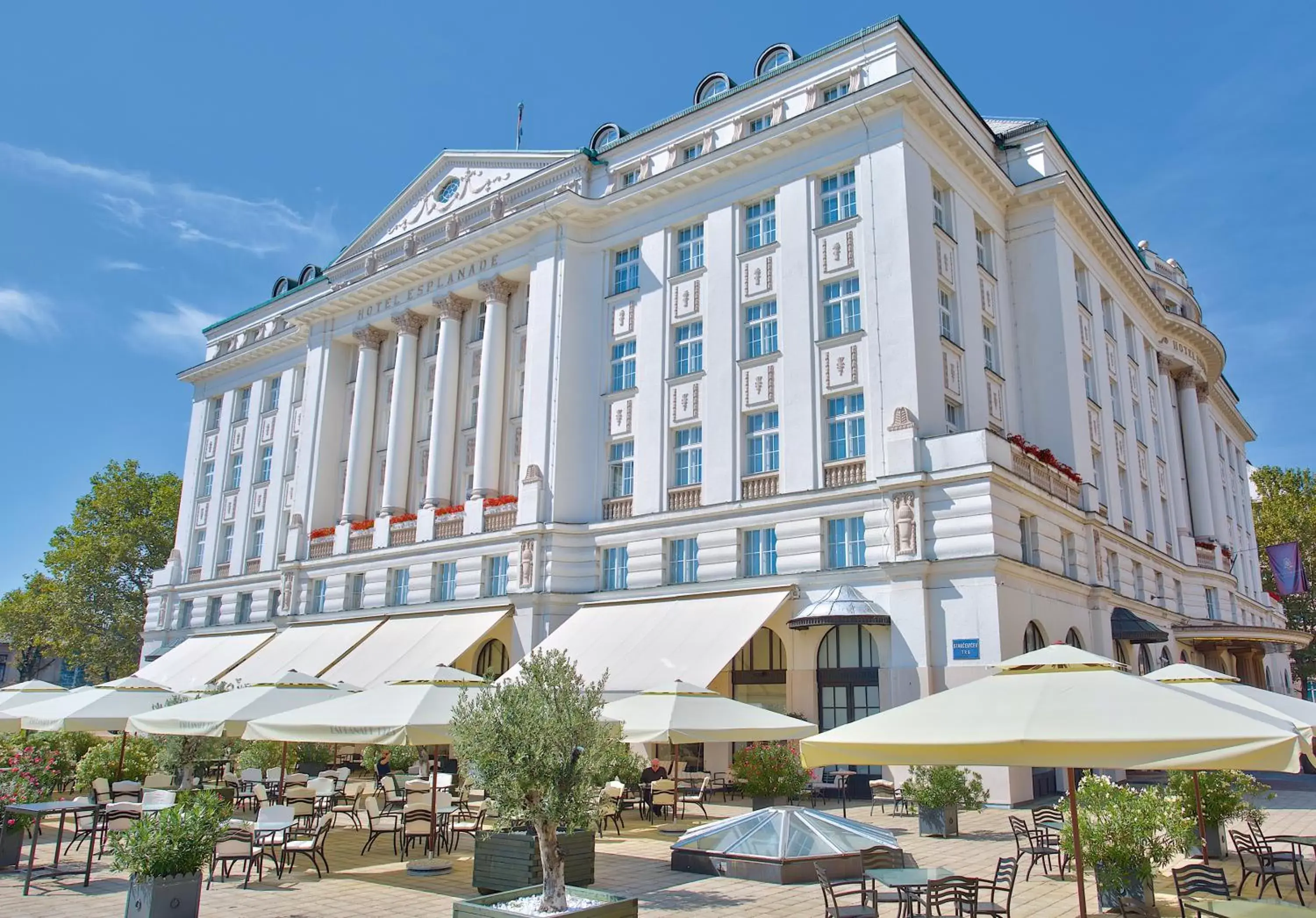 Property Building in Esplanade Zagreb Hotel