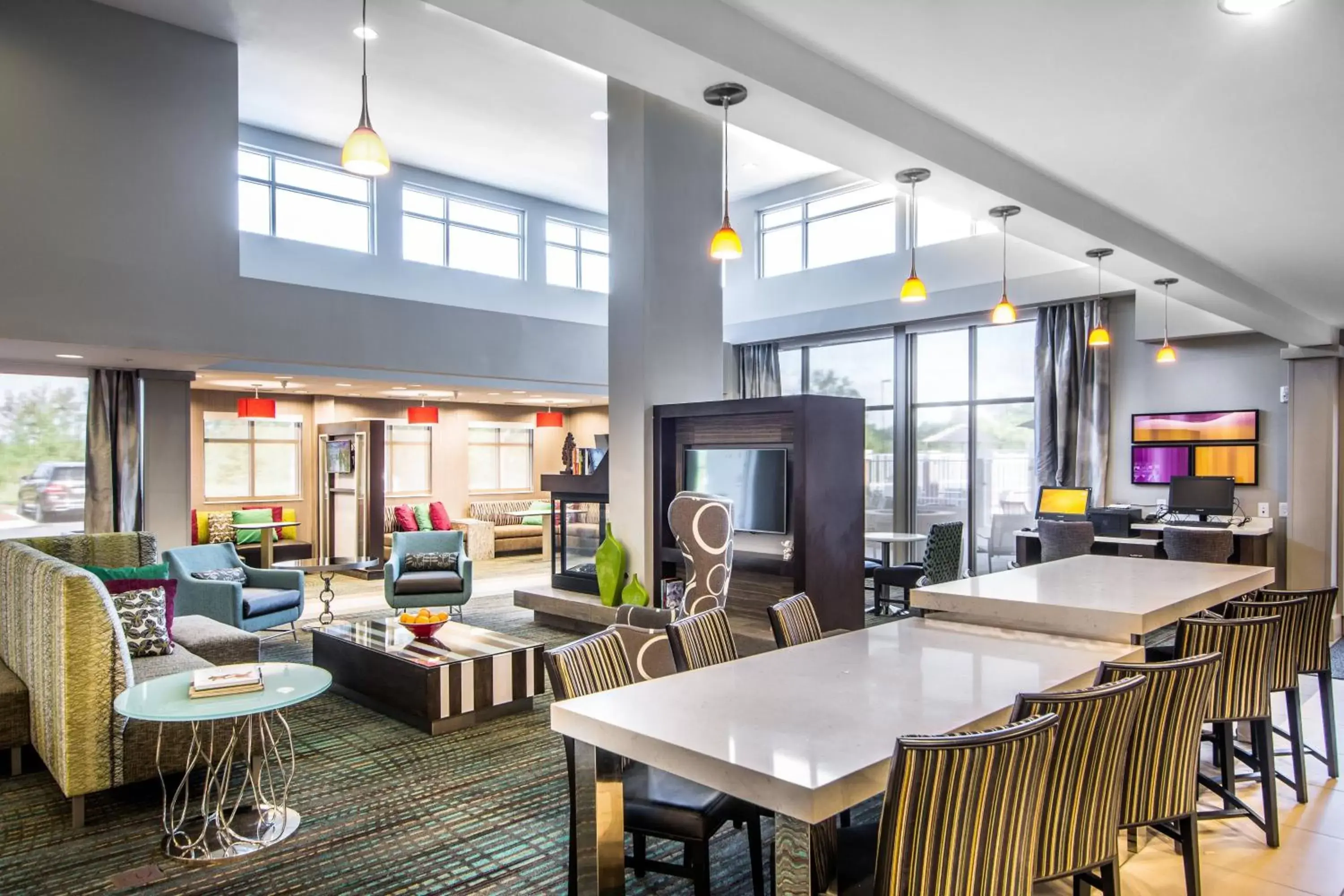 Lobby or reception, Restaurant/Places to Eat in Residence Inn by Marriott Savannah Airport