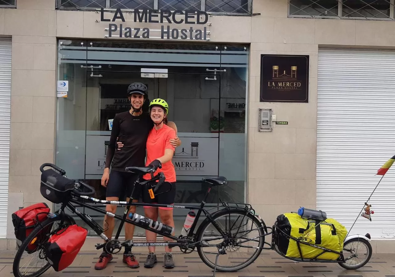 Facade/entrance in La Merced Plaza Hospedaje