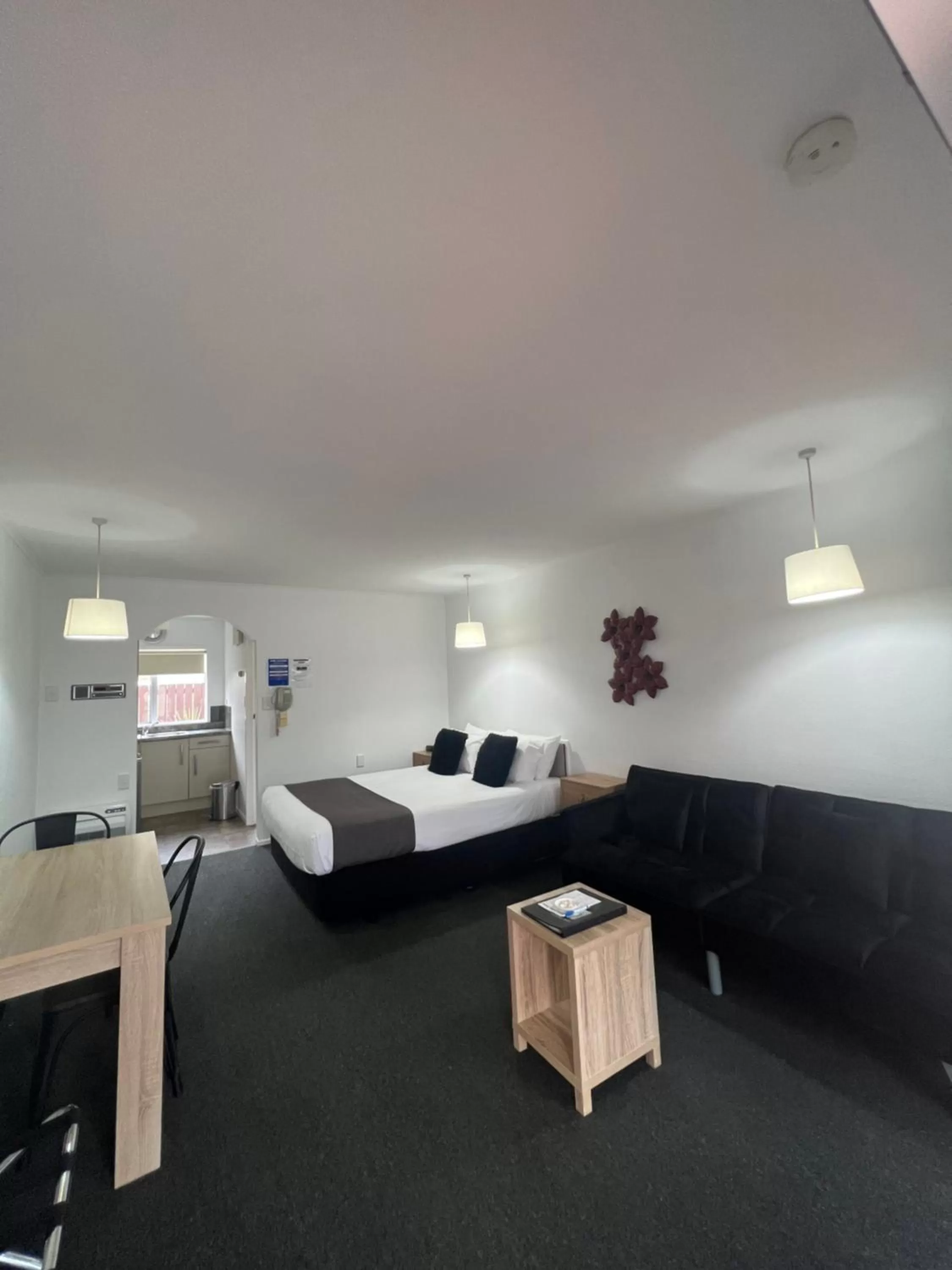 Bedroom, Bed in ASURE Green Gables Motel