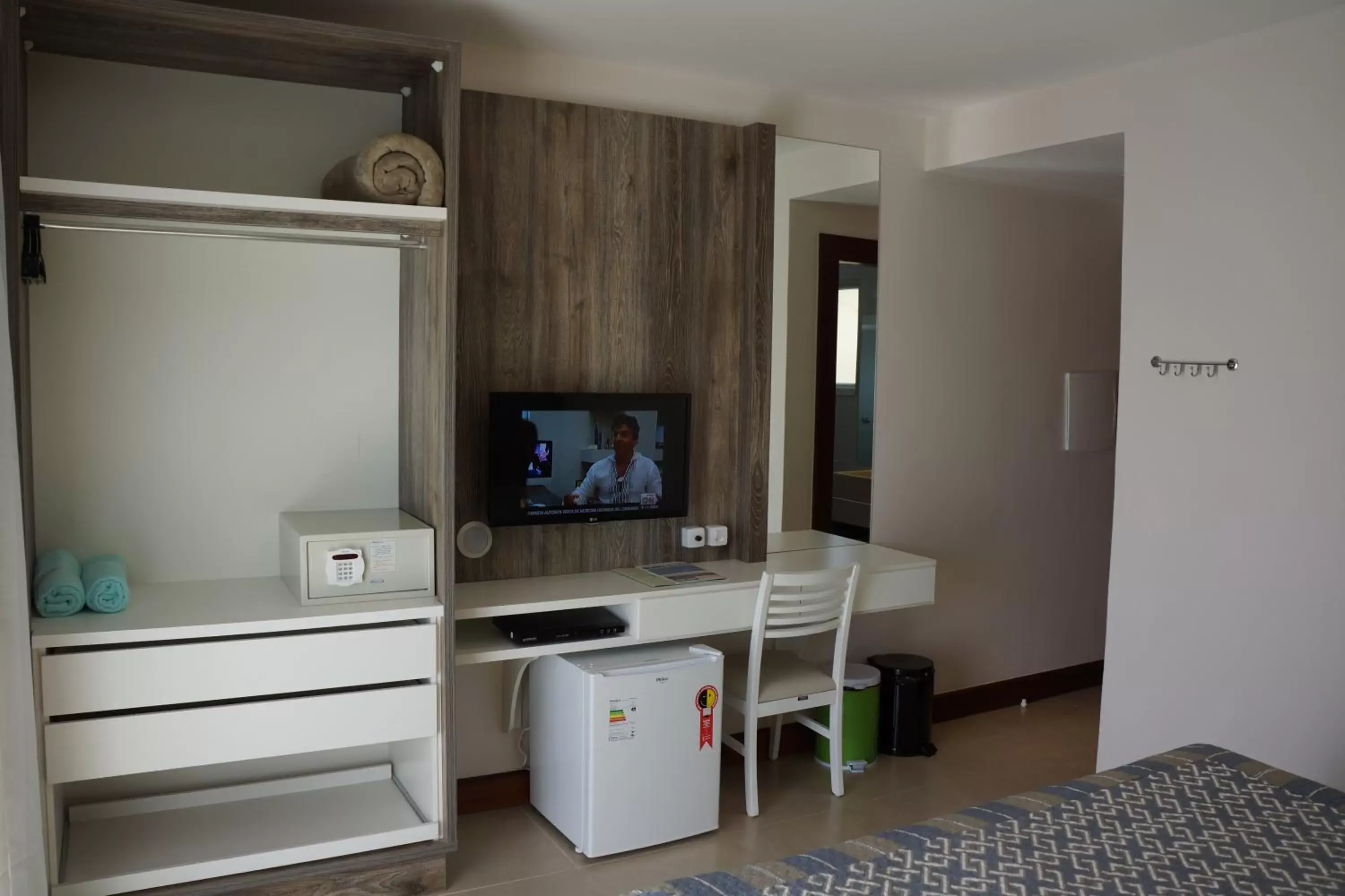 Photo of the whole room, TV/Entertainment Center in Pousada Aguas Claras